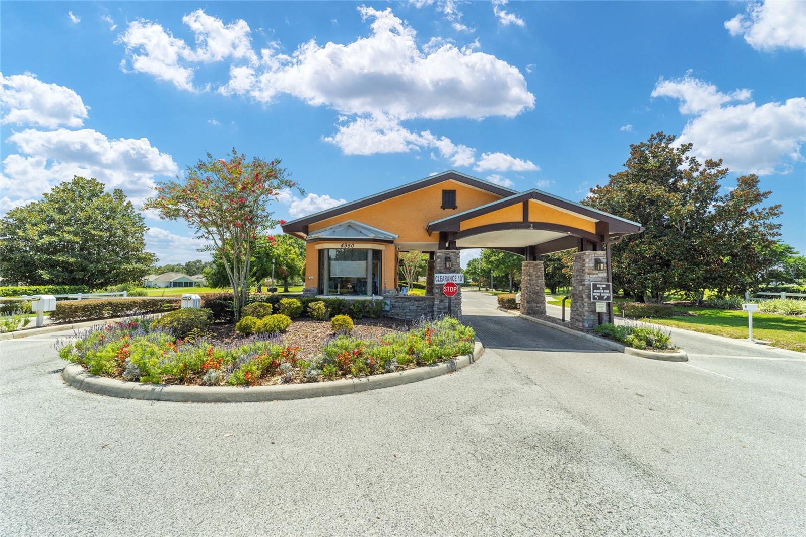 Image 41 of 58 For 26555 Manassas Drive