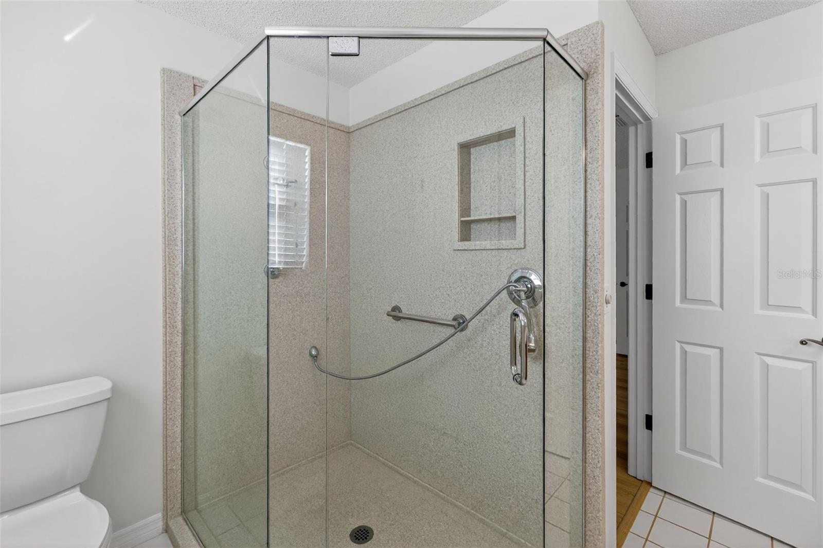 Image 10 of 20 For 2117 Zaragoza Place