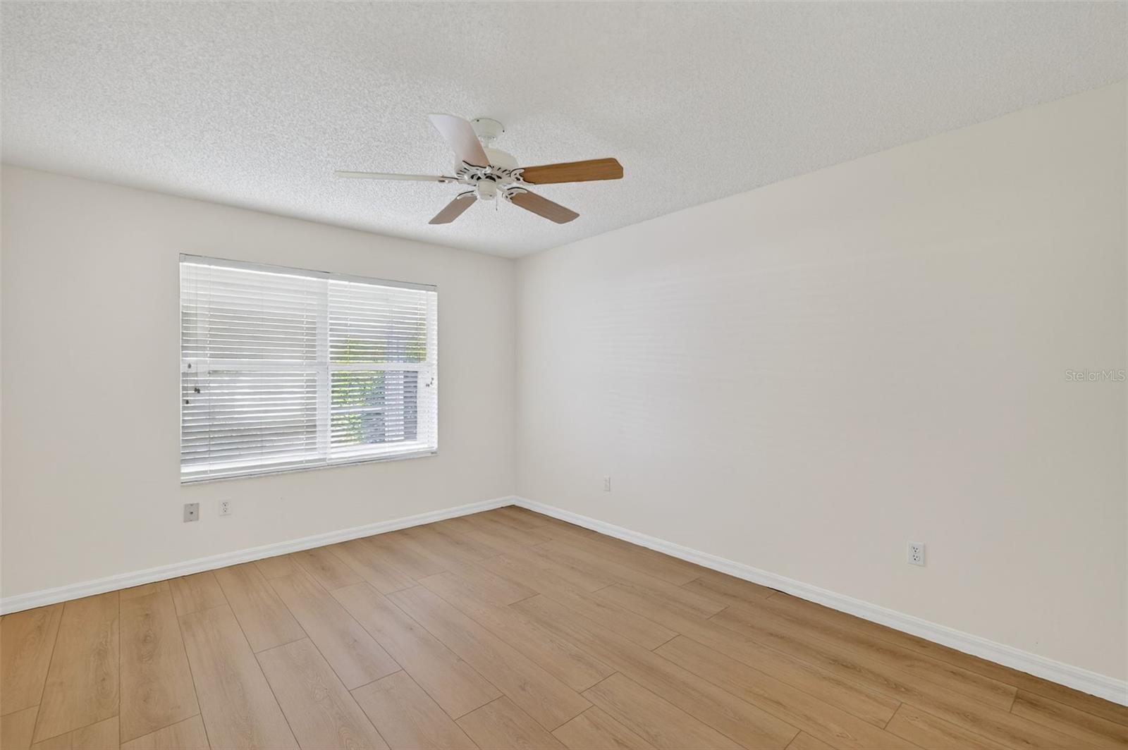 Image 11 of 20 For 2117 Zaragoza Place