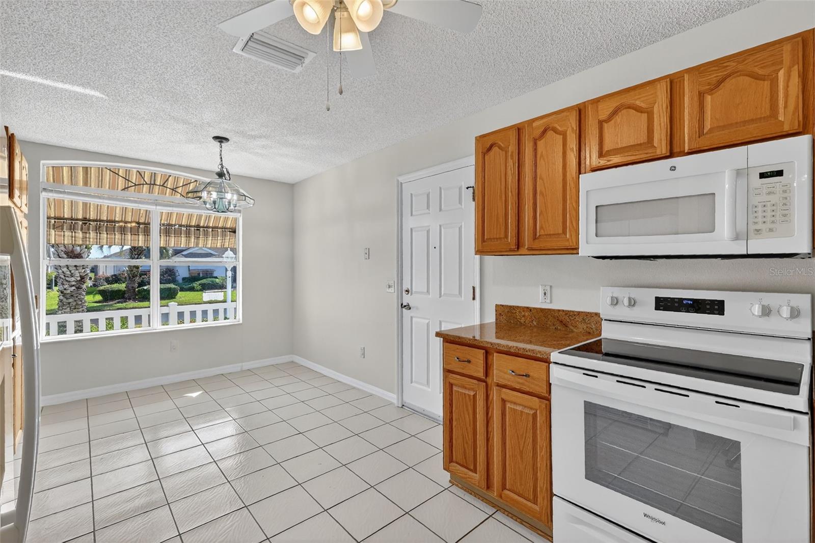 Image 7 of 20 For 2117 Zaragoza Place