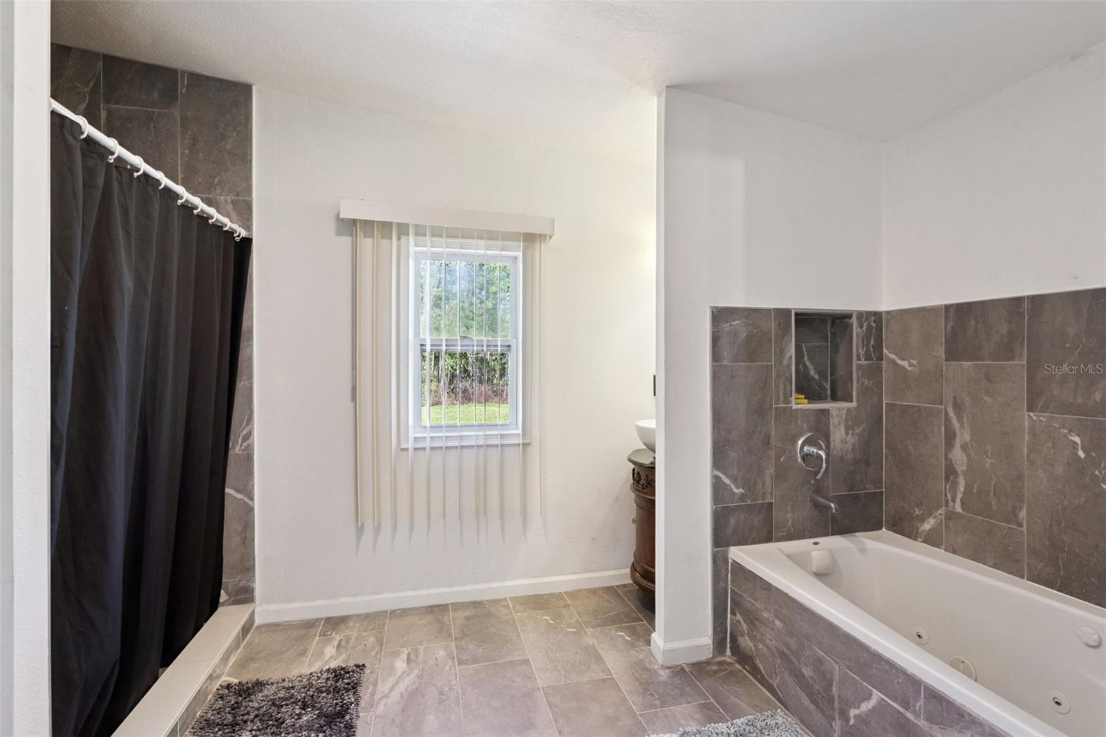 Image 13 of 37 For 2051 Trail Cut Road