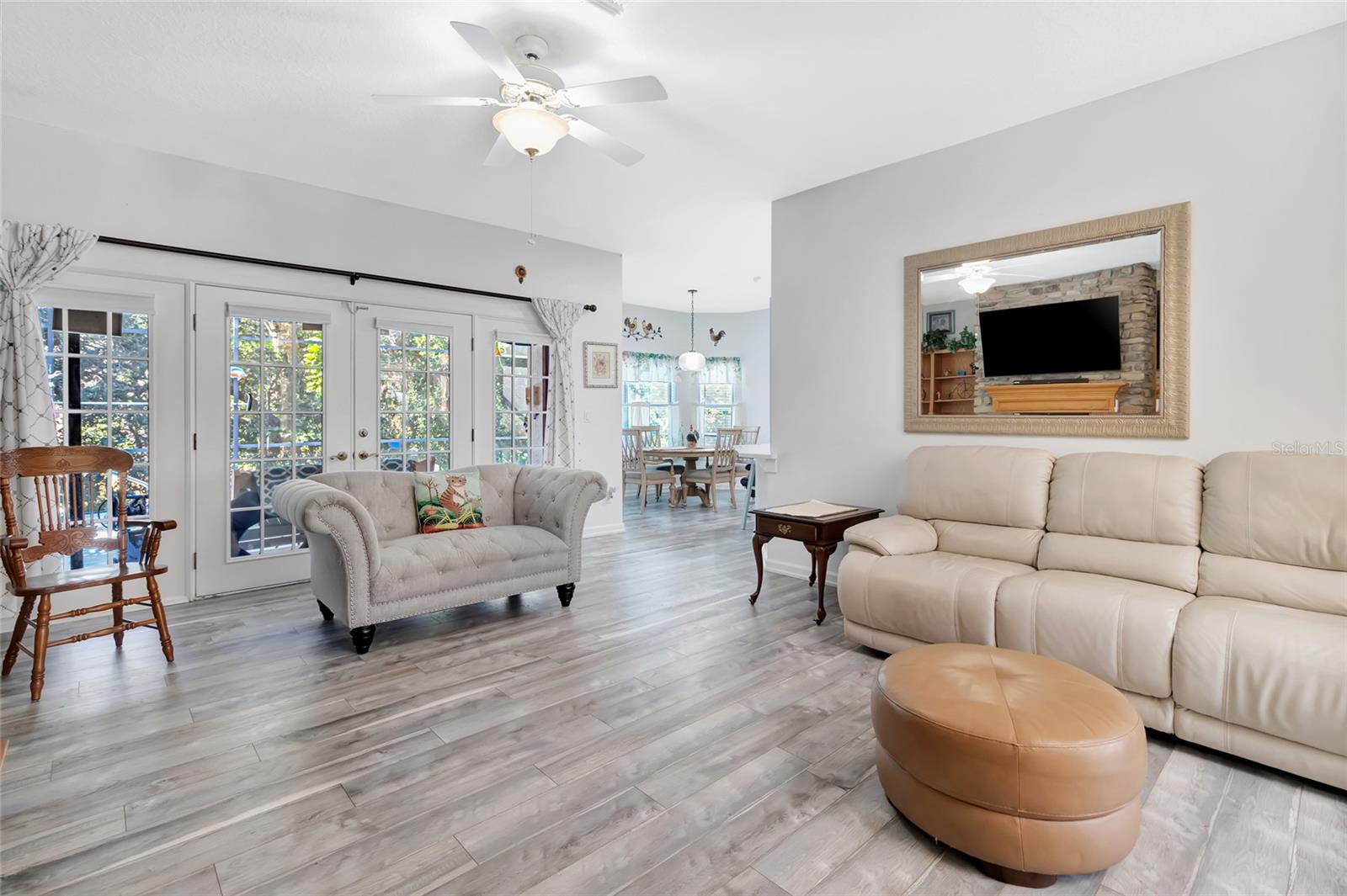 Image 11 of 69 For 33025 Lake Bend Circle