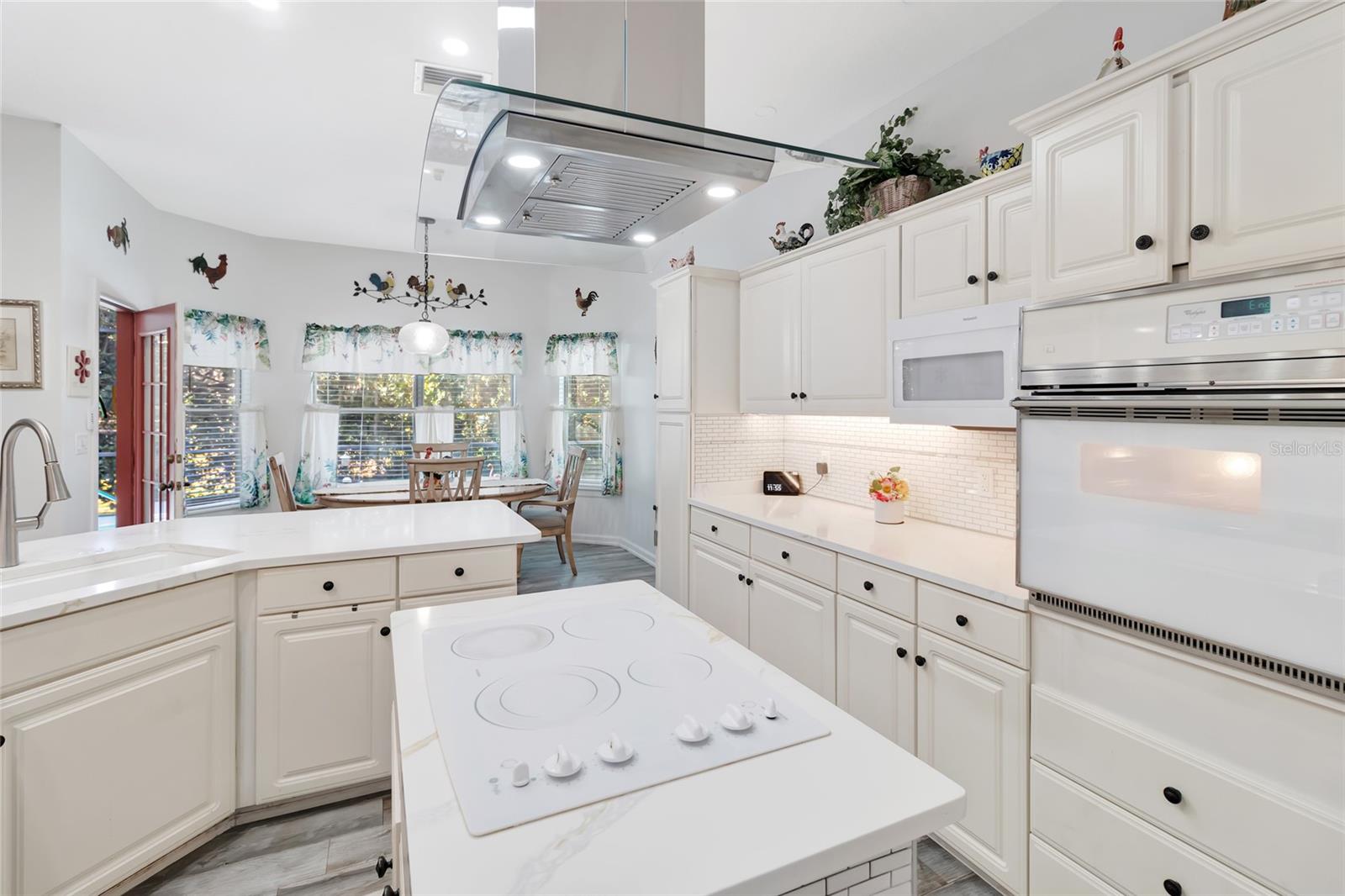 Image 29 of 69 For 33025 Lake Bend Circle