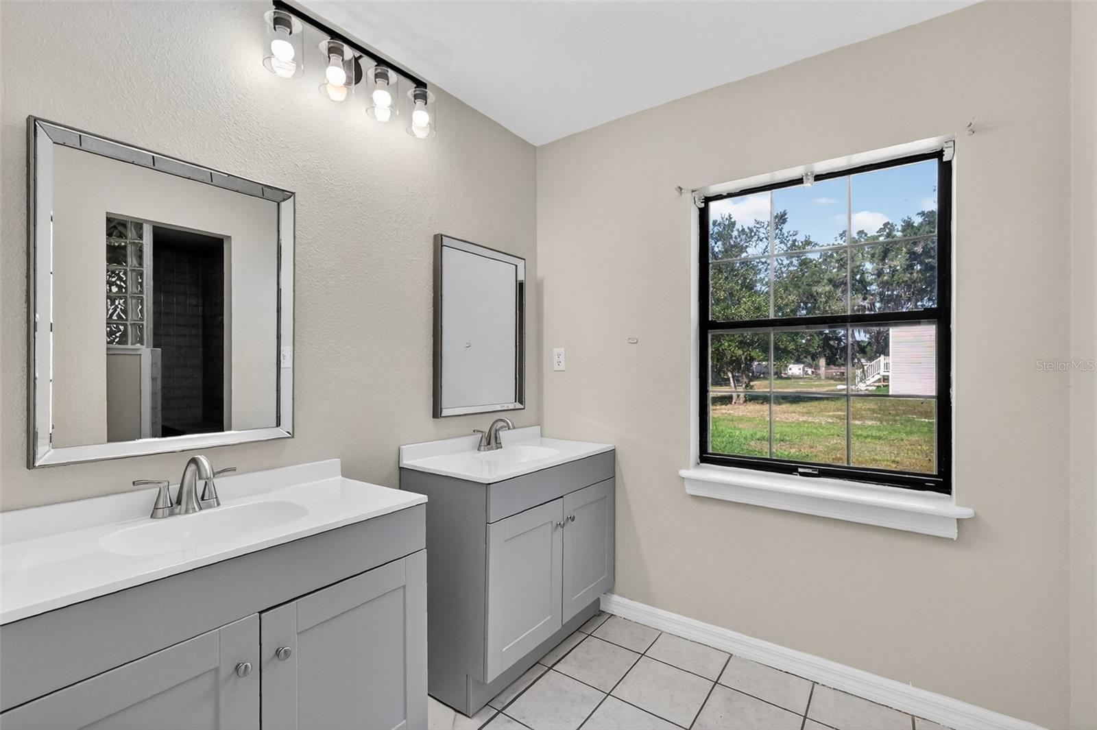 Image 27 of 61 For 13705 25th Avenue