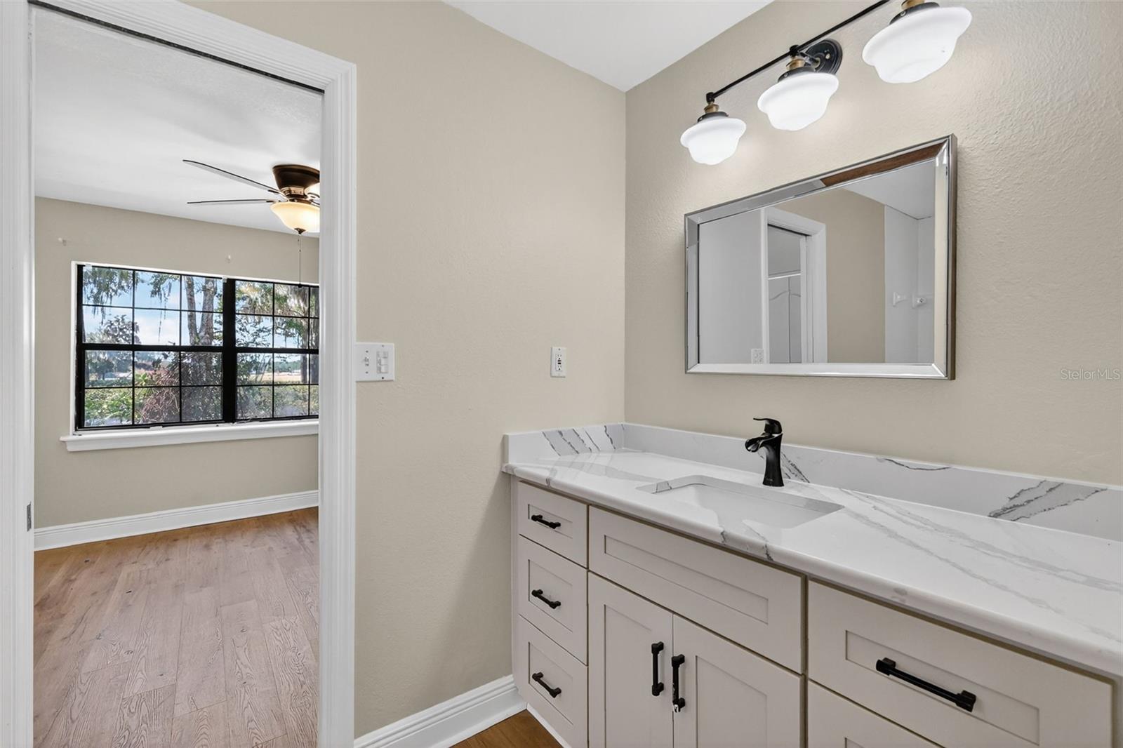 Image 32 of 61 For 13705 25th Avenue