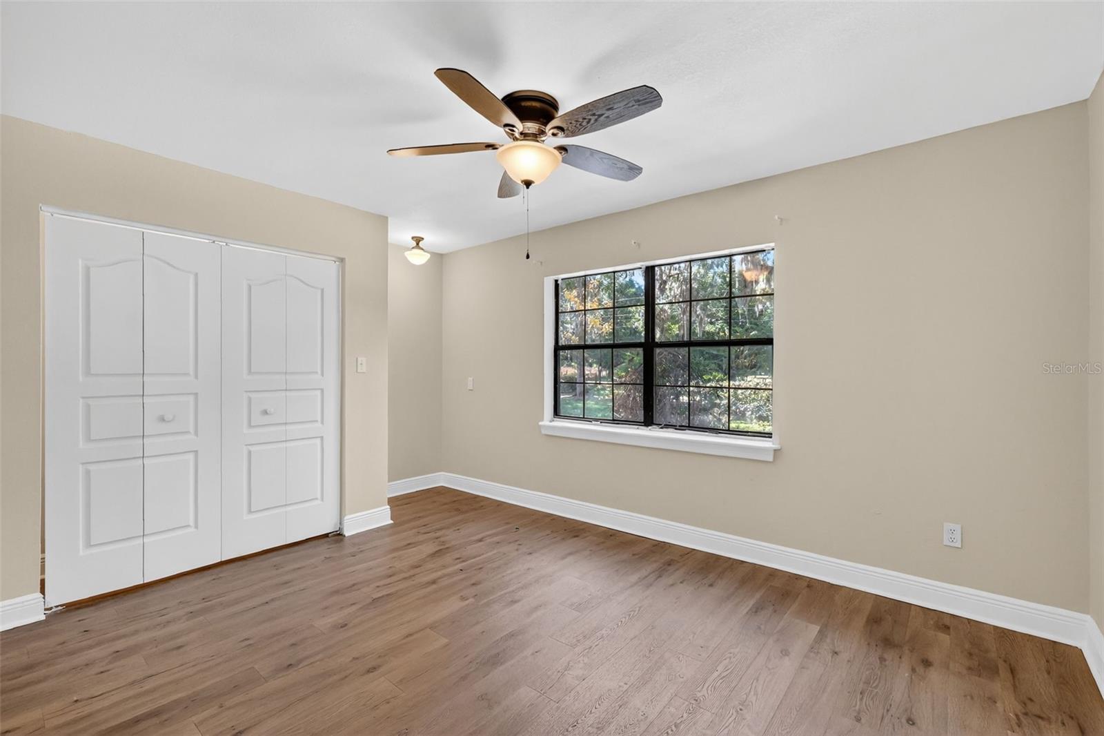 Image 35 of 61 For 13705 25th Avenue