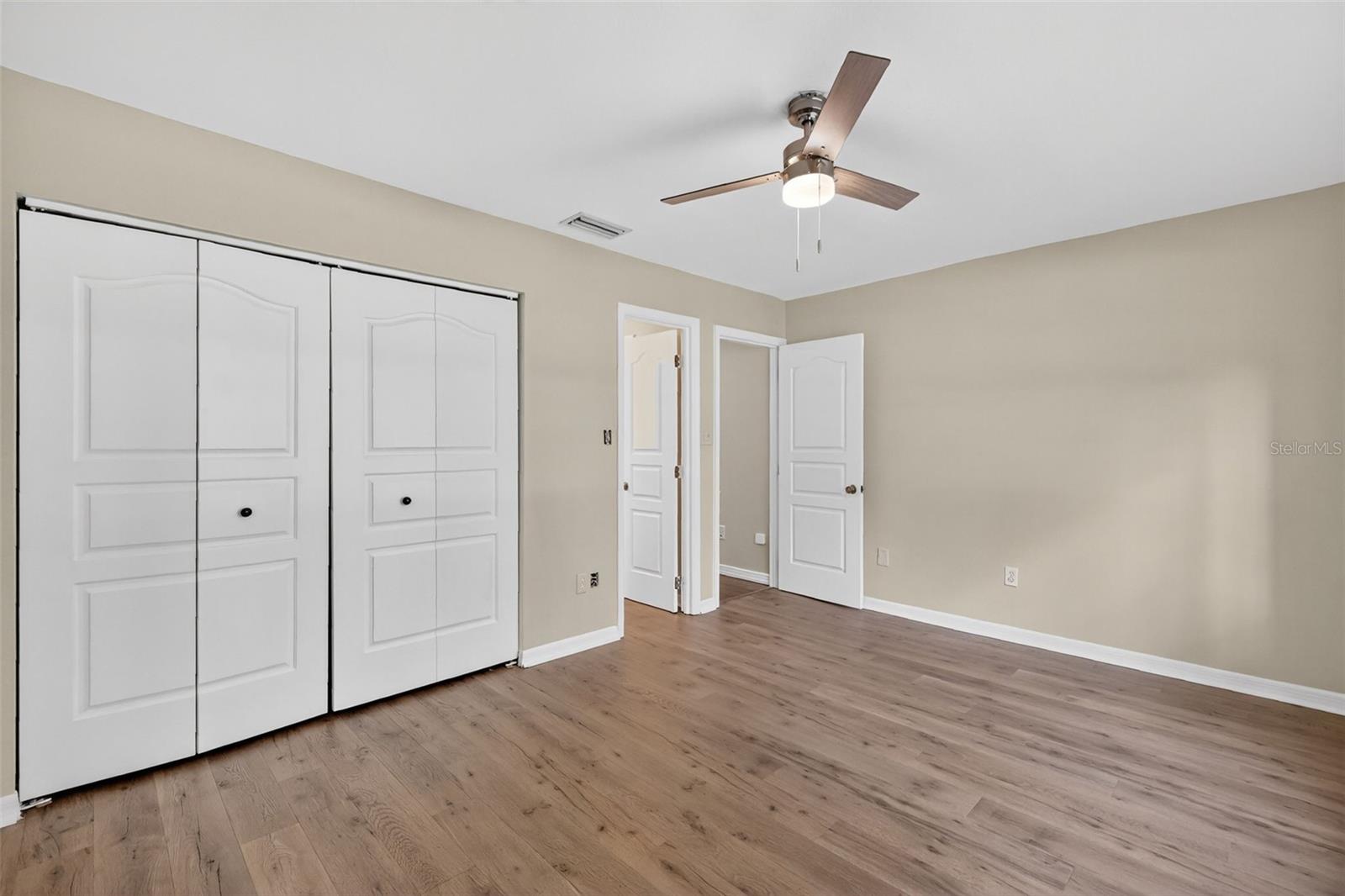 Image 40 of 61 For 13705 25th Avenue