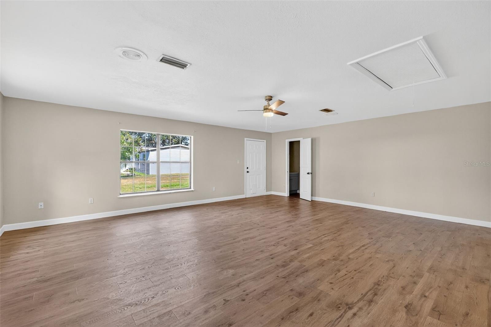 Image 42 of 61 For 13705 25th Avenue