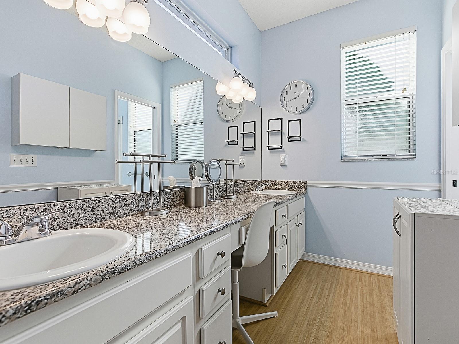 Image 20 of 48 For 353 Grand Vista Trail