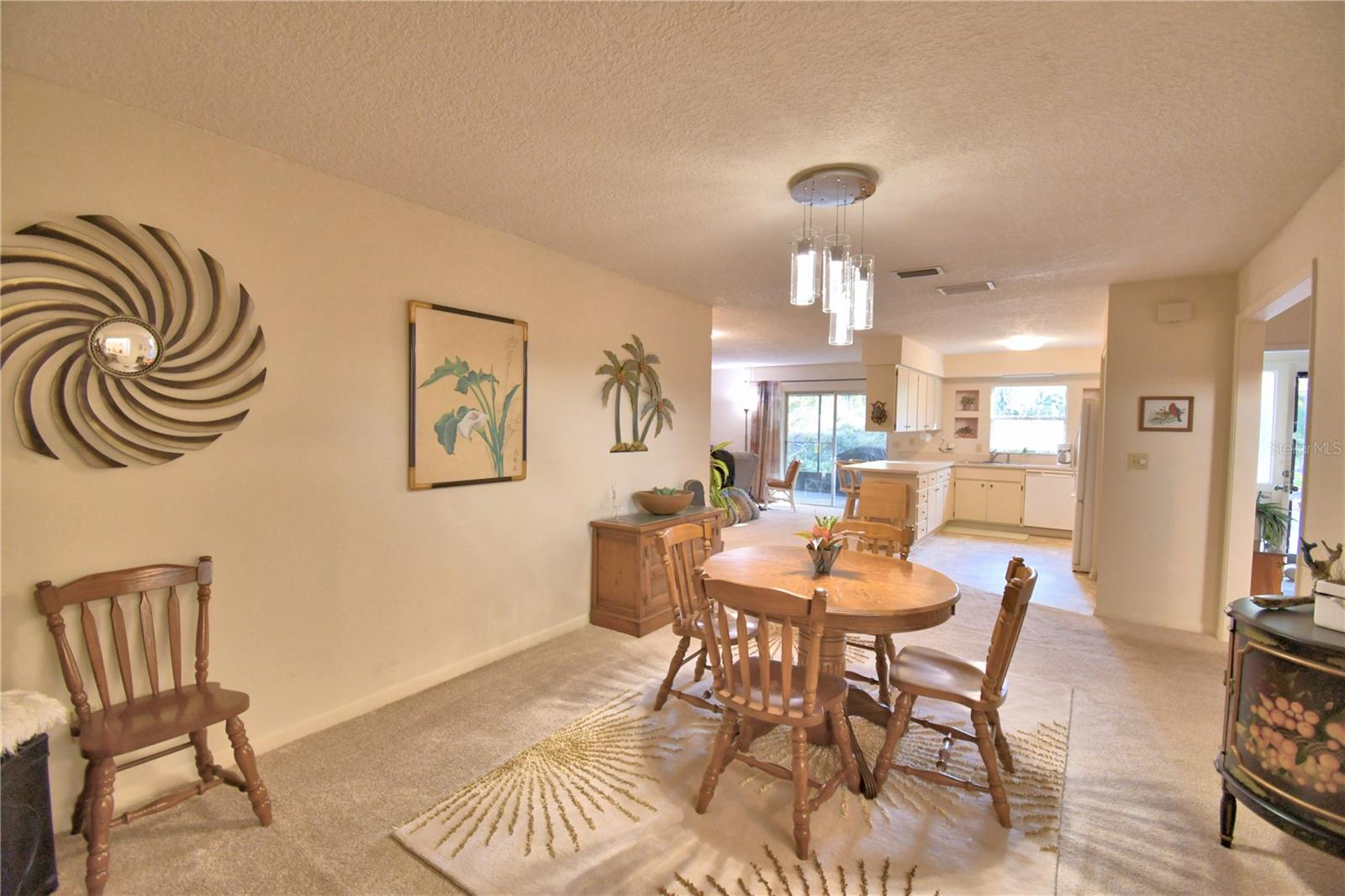 Image 11 of 74 For 329 El Dorado