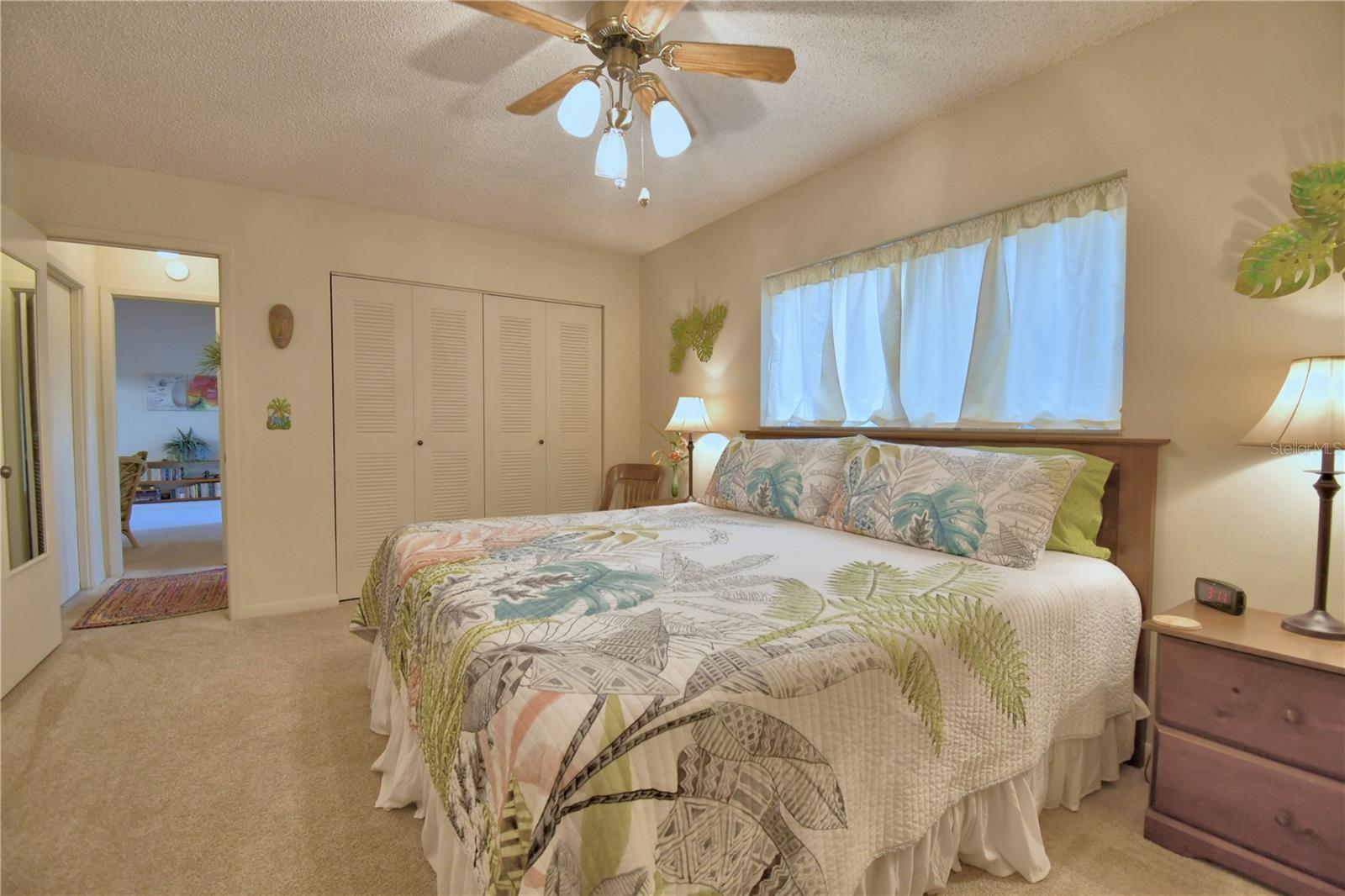 Image 16 of 74 For 329 El Dorado