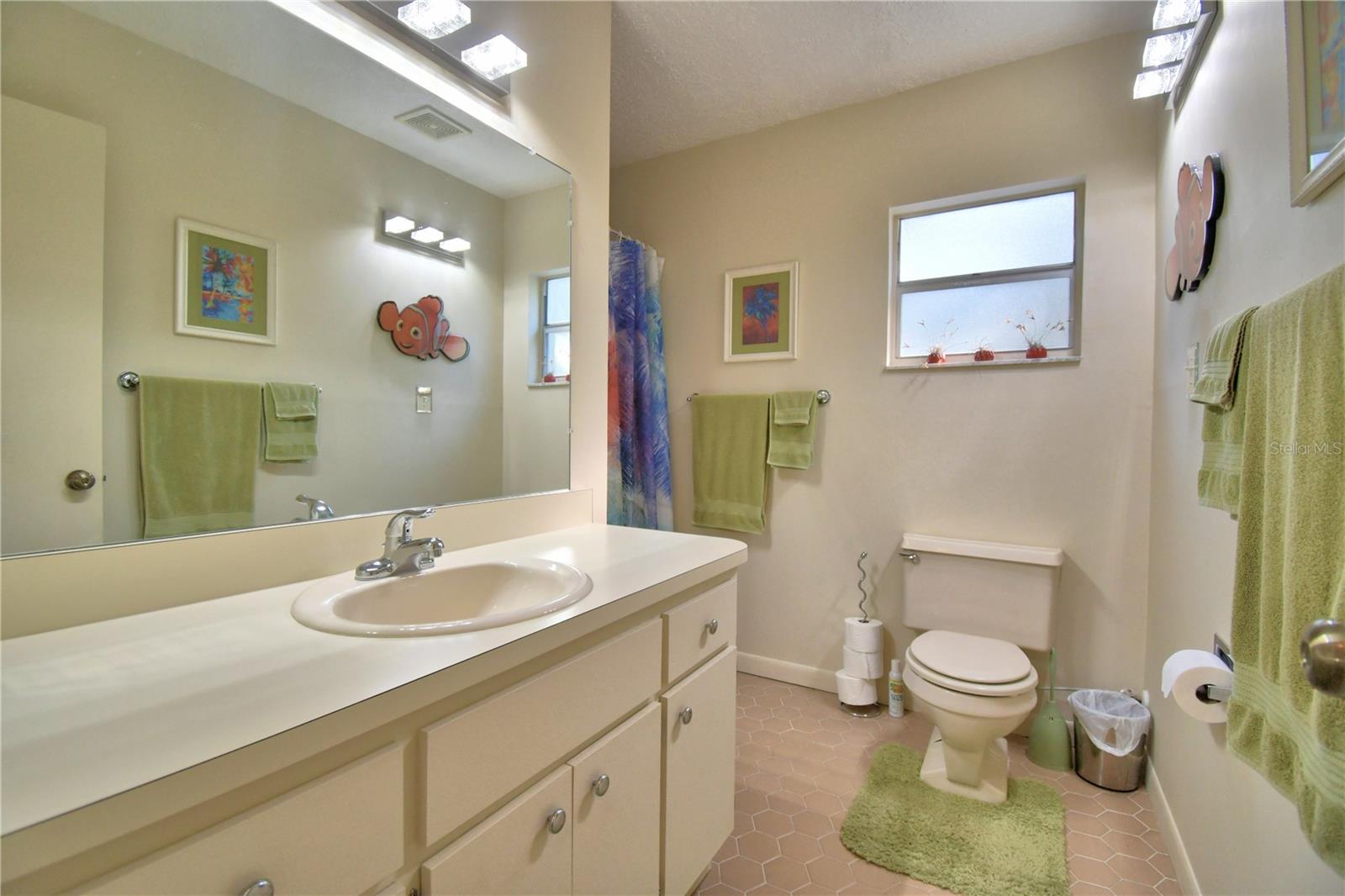 Image 19 of 74 For 329 El Dorado