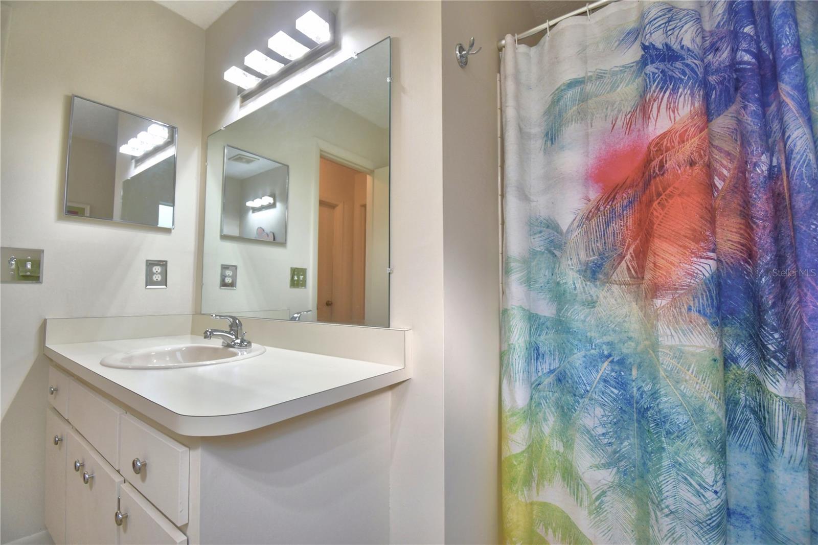 Image 22 of 74 For 329 El Dorado