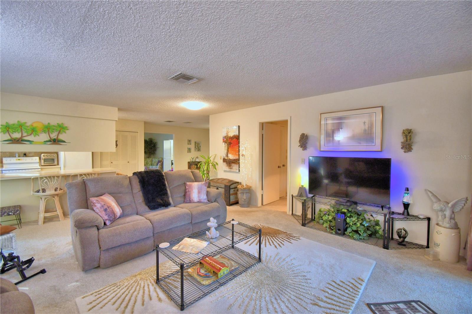 Image 34 of 74 For 329 El Dorado