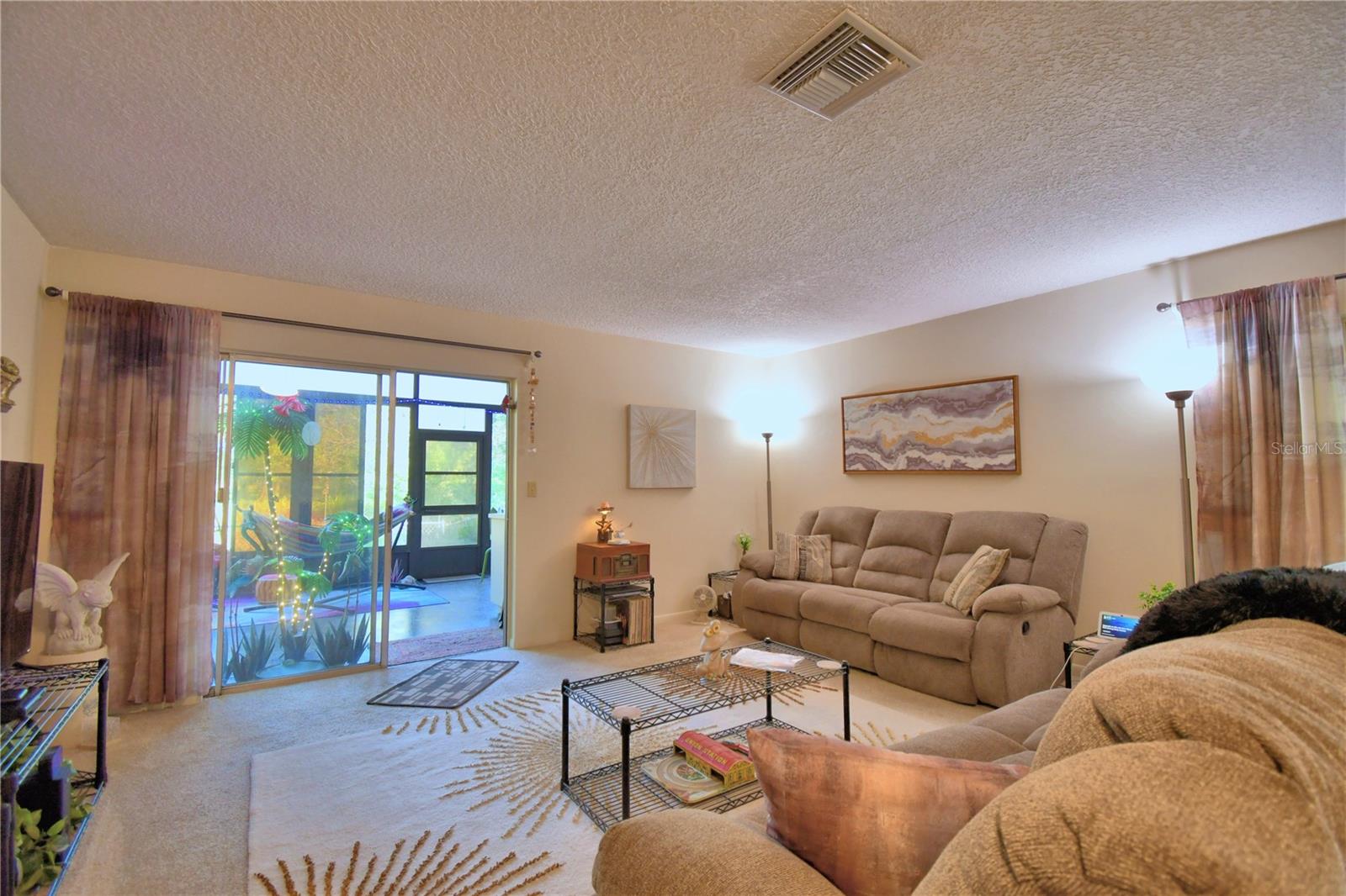 Image 43 of 74 For 329 El Dorado