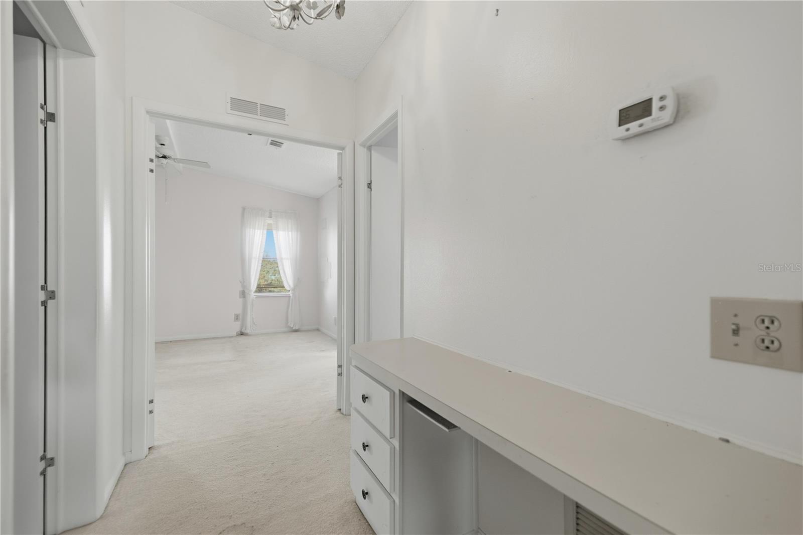 Image 7 of 18 For 725 Camelia Court