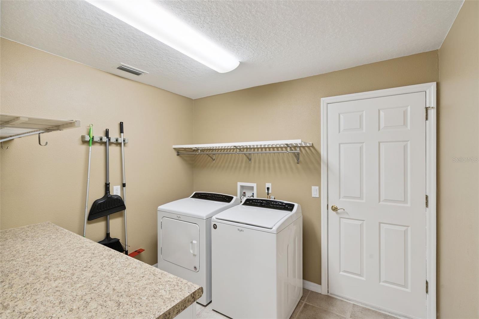 Image 27 of 50 For 15305 Shady Lane