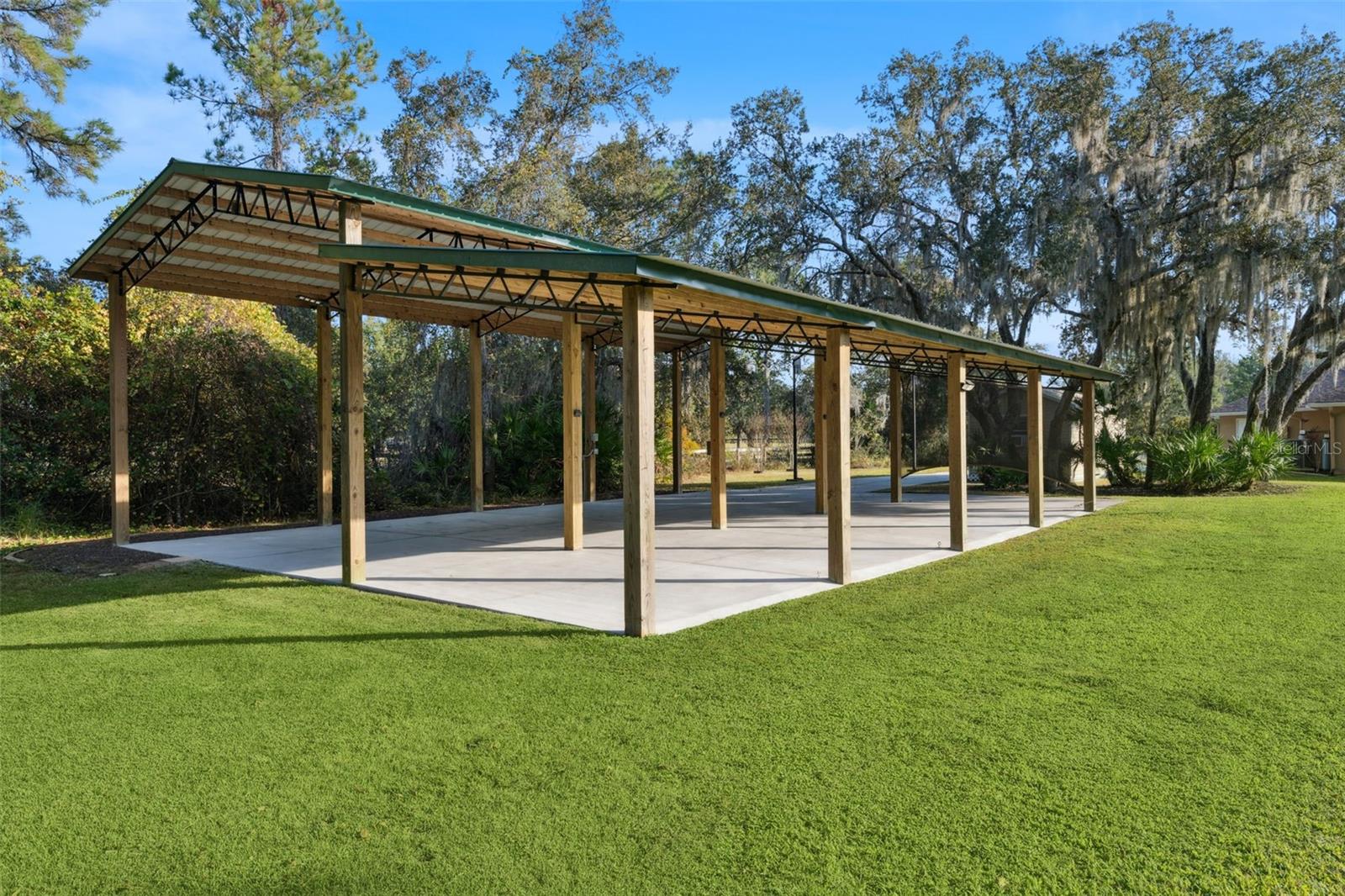 Image 35 of 50 For 15305 Shady Lane