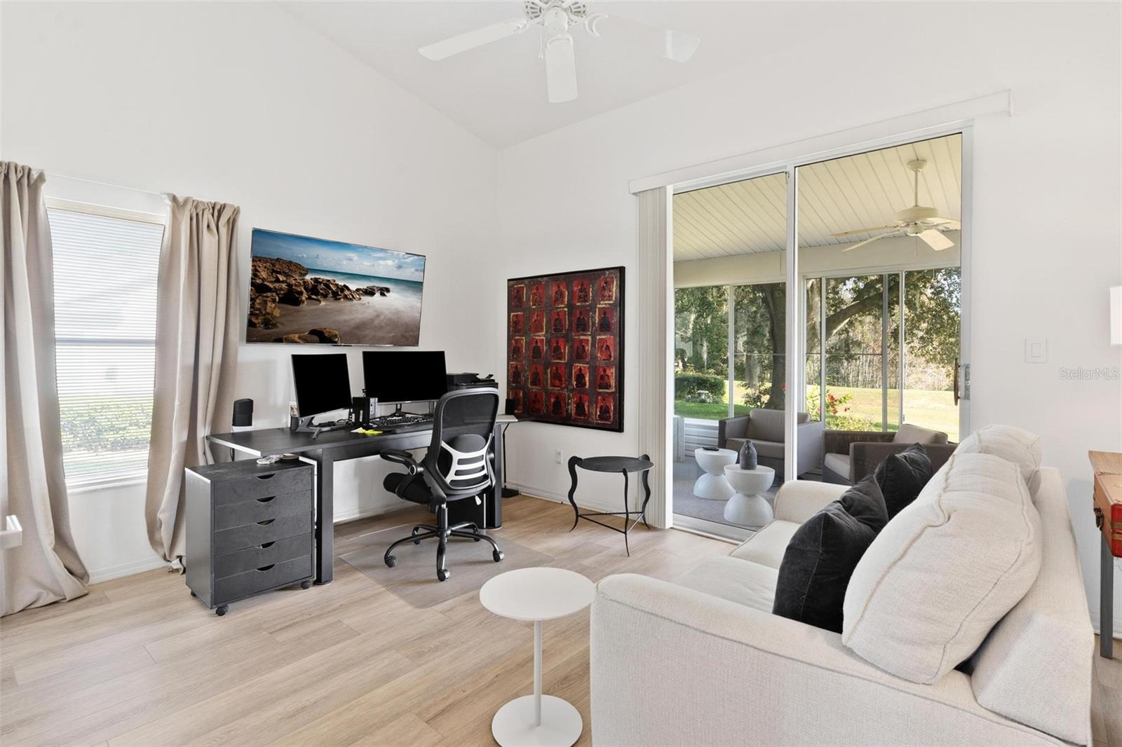 Image 30 of 55 For 25440 Crestwater Drive