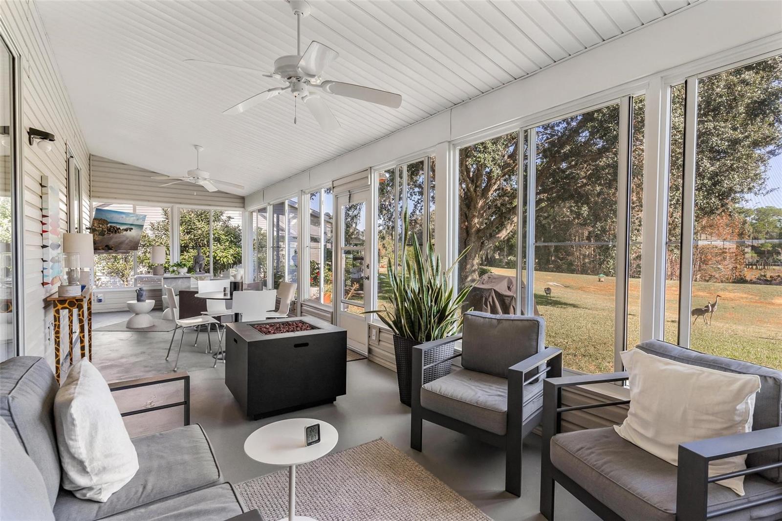 Image 33 of 55 For 25440 Crestwater Drive