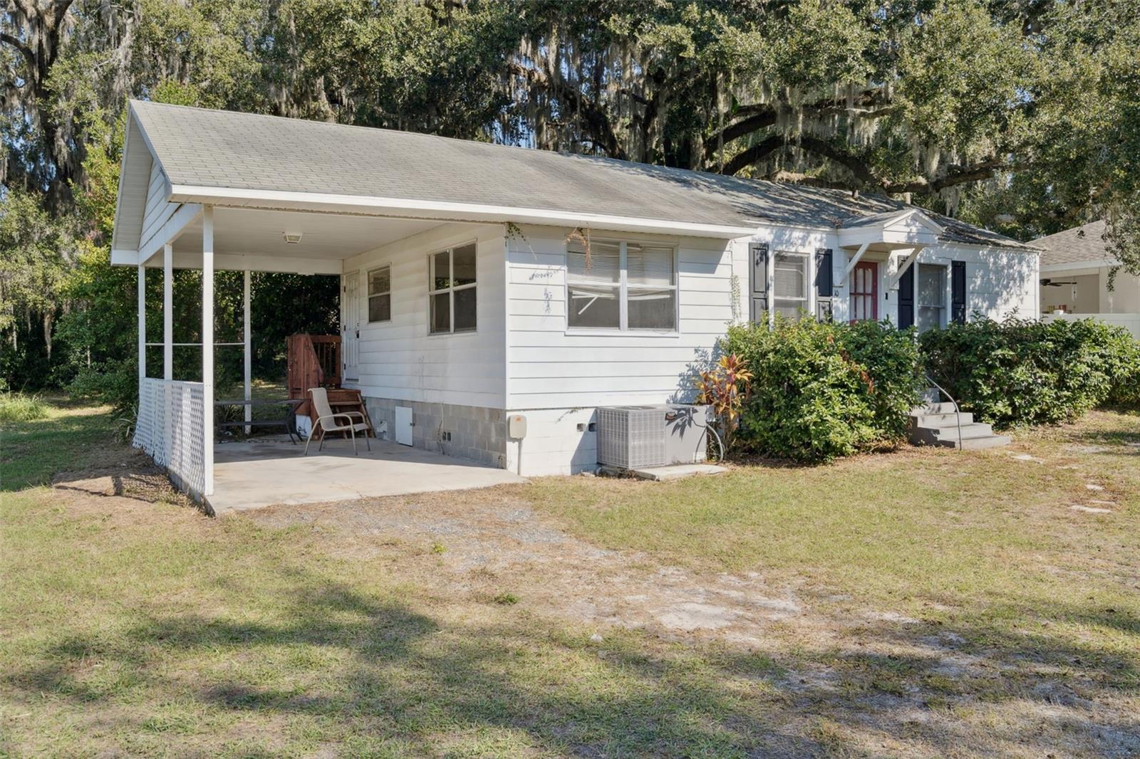 Image 15 of 17 For 10 Lucerne Circle