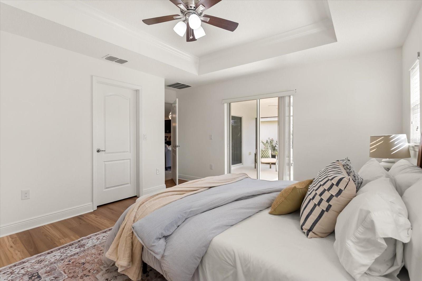 Image 23 of 40 For 30433 Island Club Drive