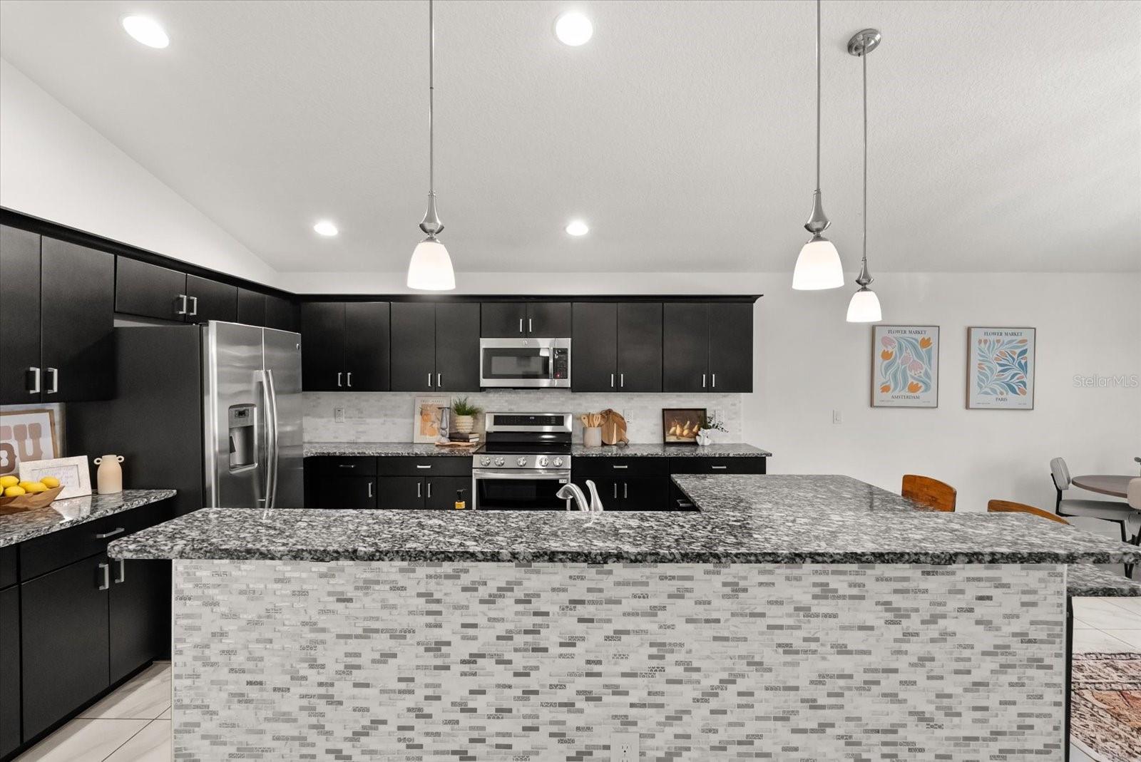 Image 26 of 40 For 30433 Island Club Drive