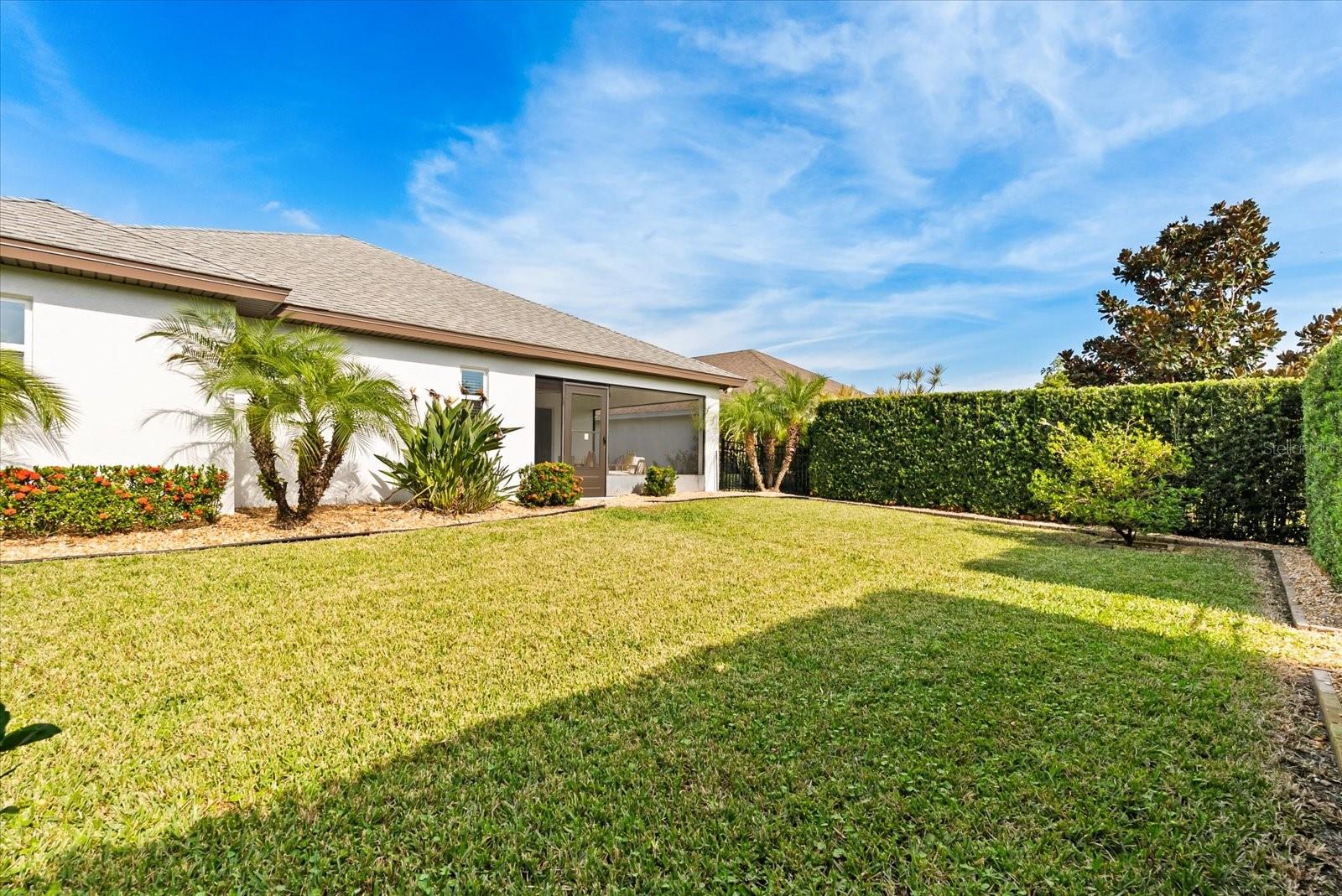 Image 31 of 40 For 30433 Island Club Drive