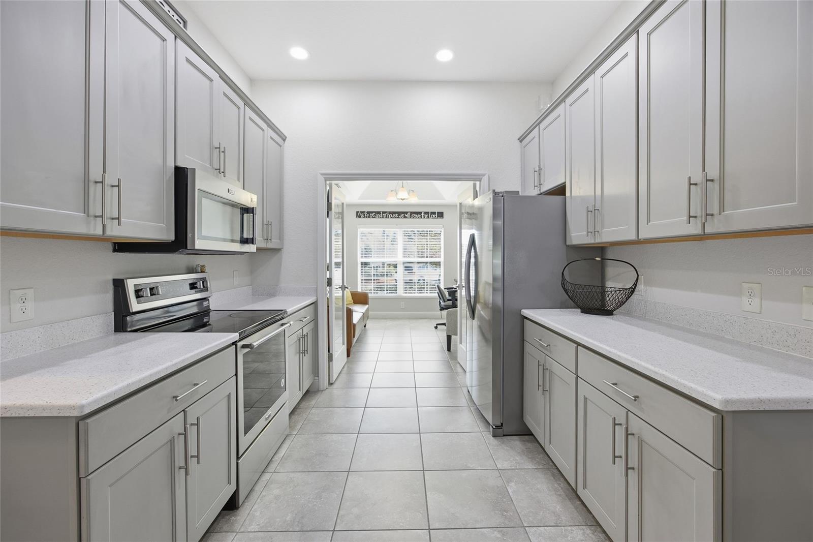 Image 11 of 61 For 4846 Audrey Marie Court