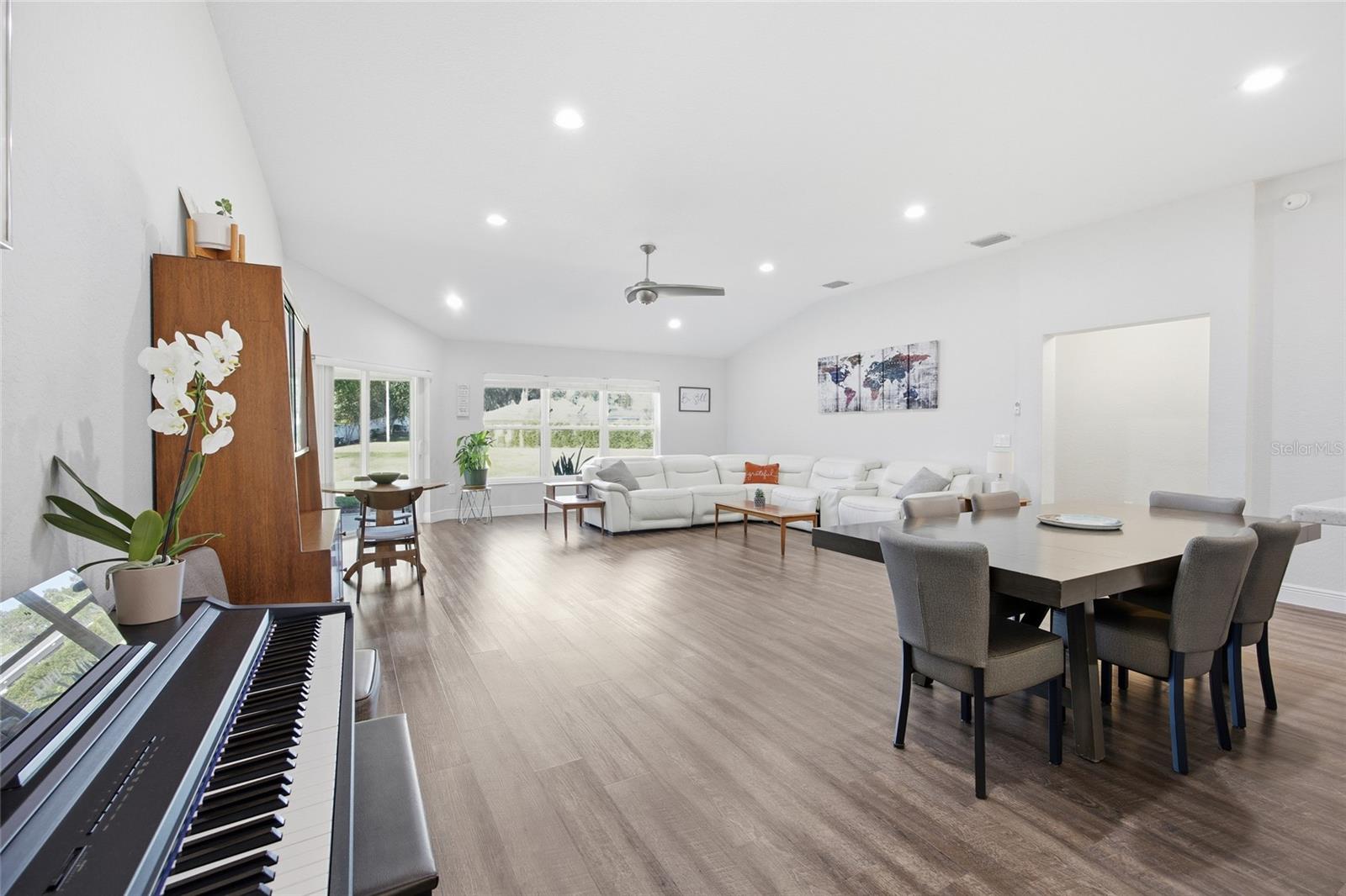 Image 4 of 61 For 4846 Audrey Marie Court