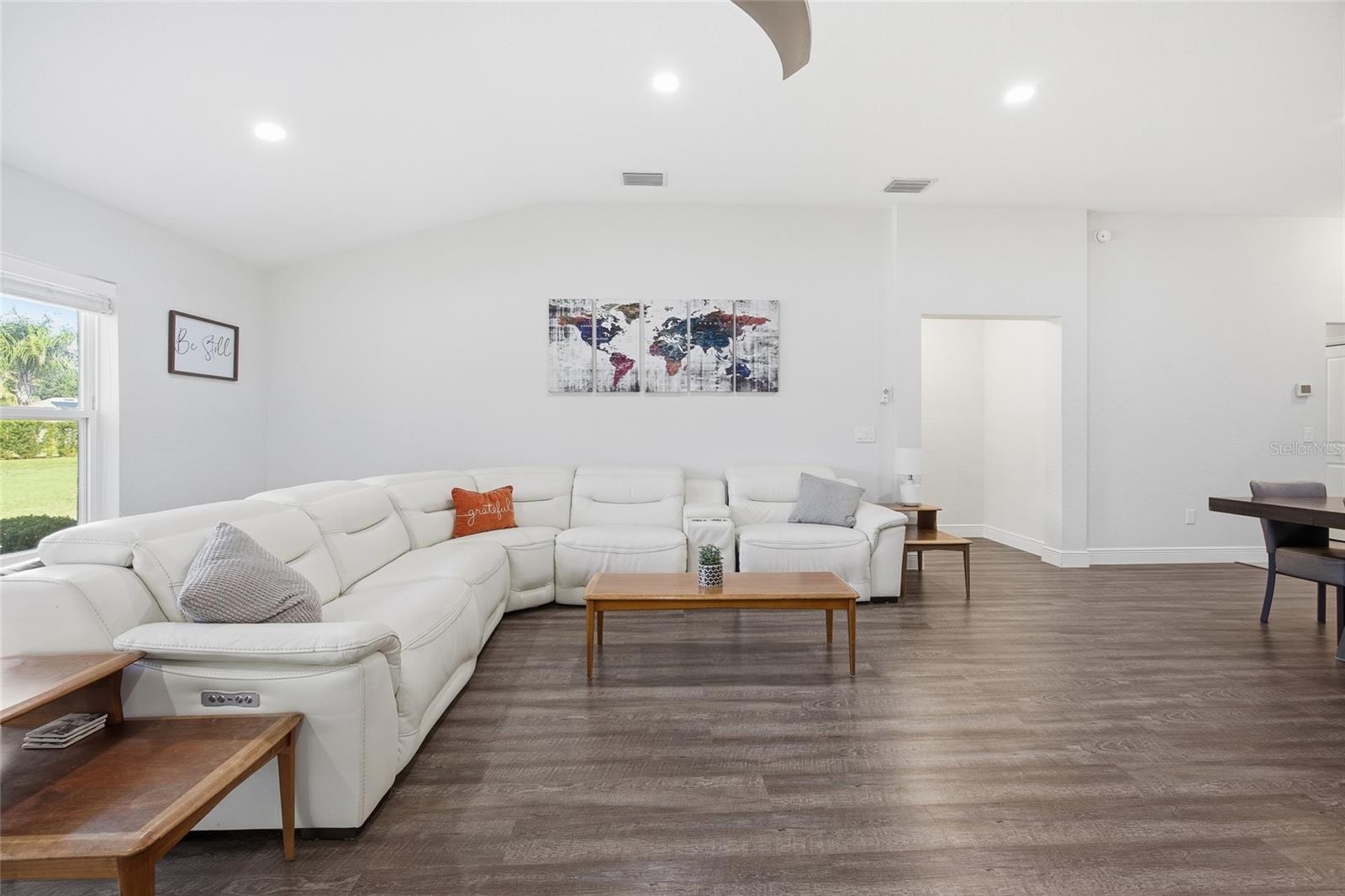 Image 6 of 61 For 4846 Audrey Marie Court