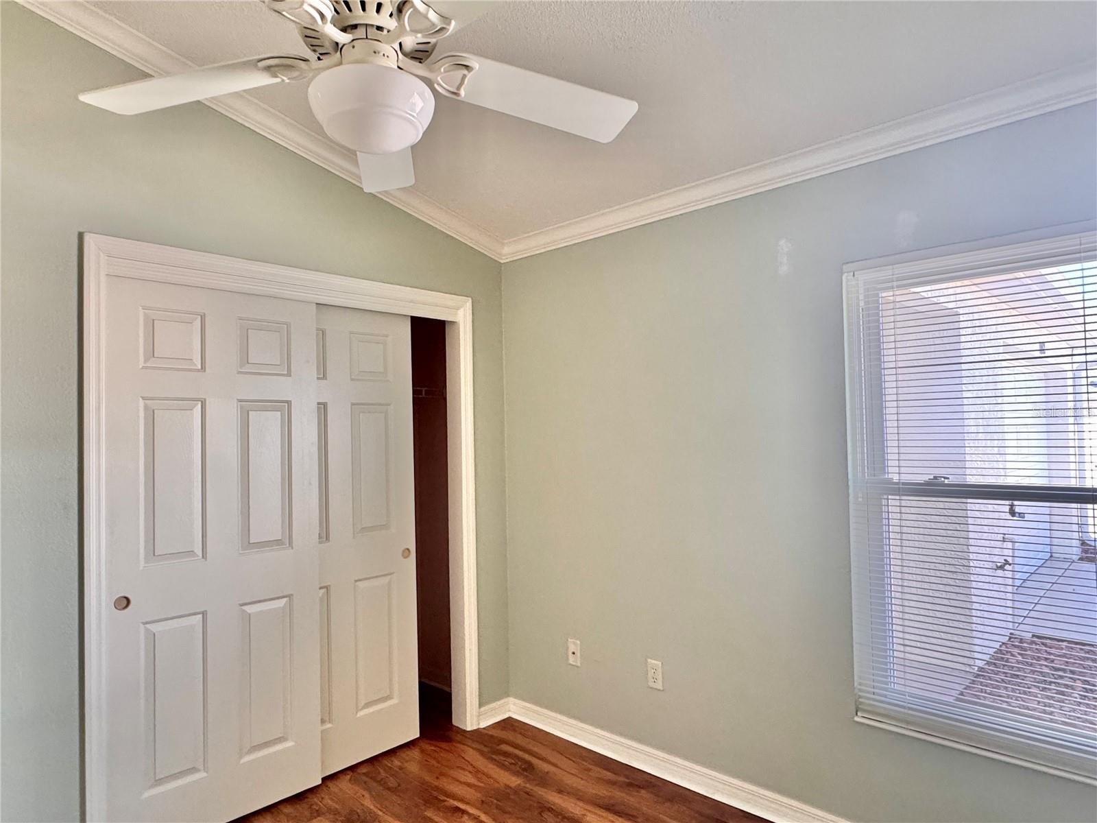 Image 17 of 29 For 1052 Jackson Street