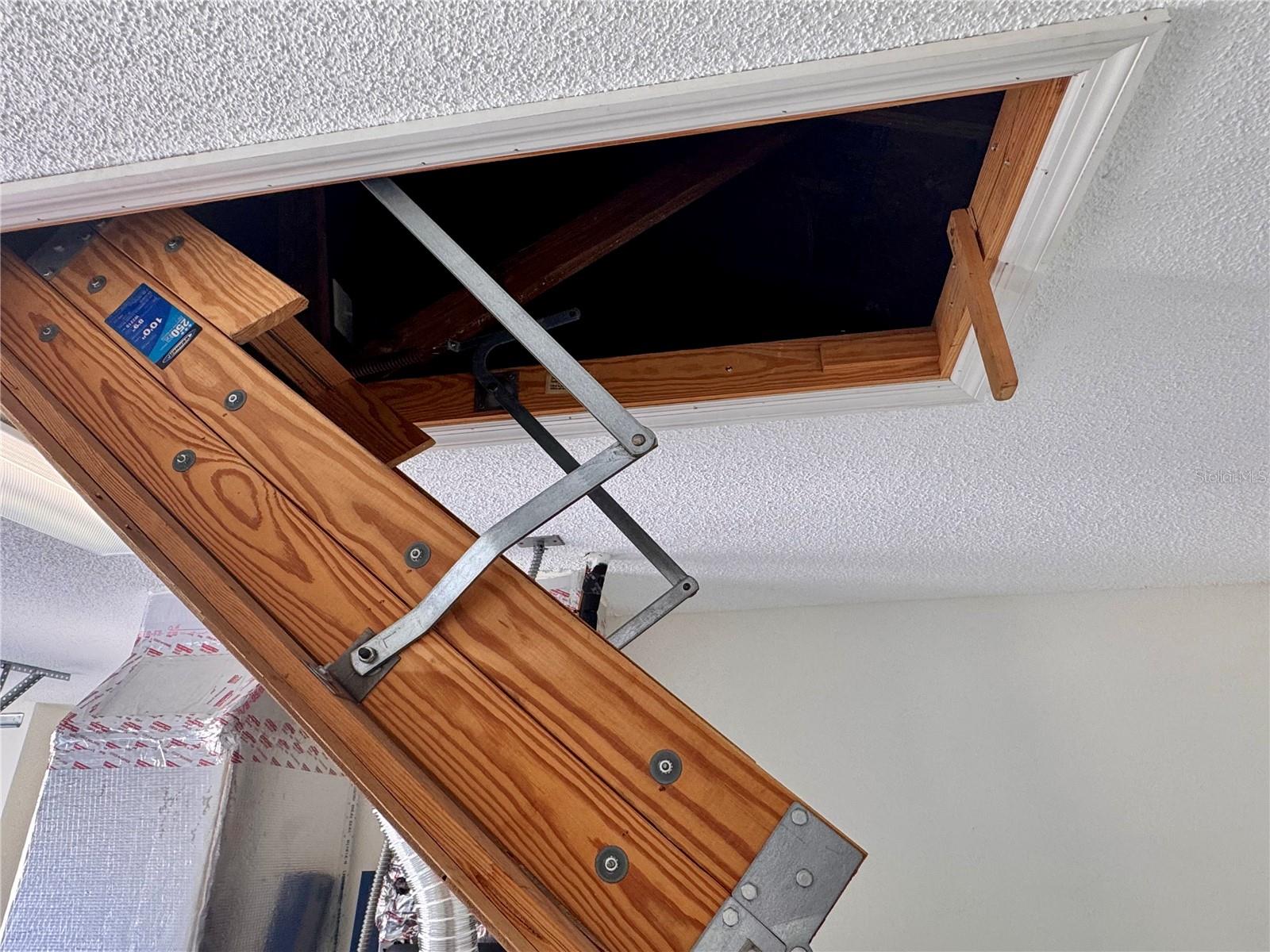 Image 25 of 29 For 1052 Jackson Street