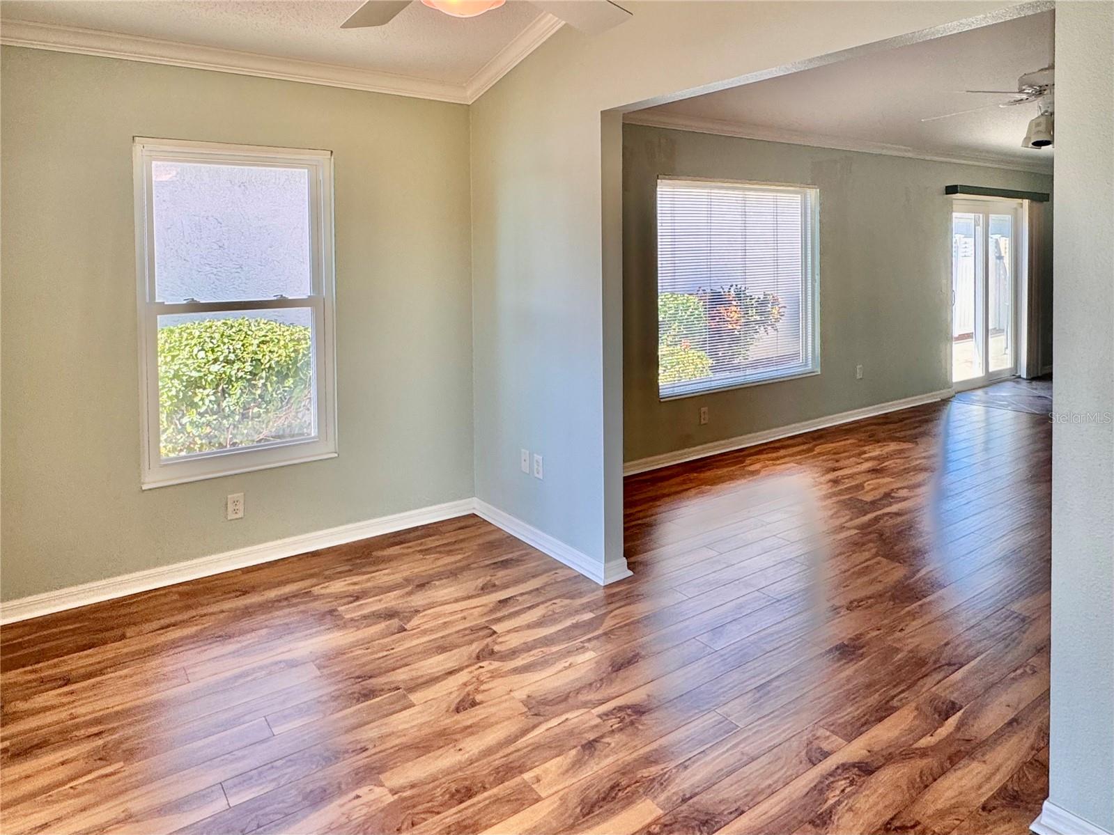 Image 7 of 29 For 1052 Jackson Street