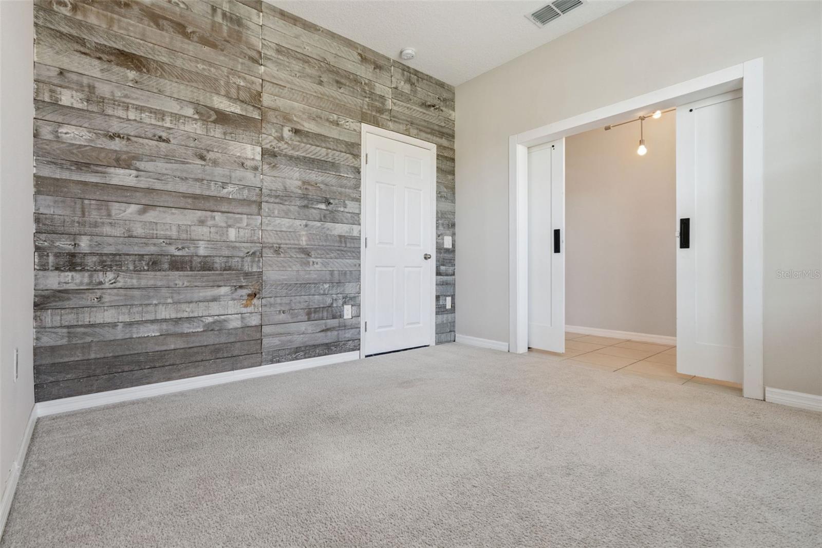 Image 5 of 38 For 3134 Hurston Watch Lane