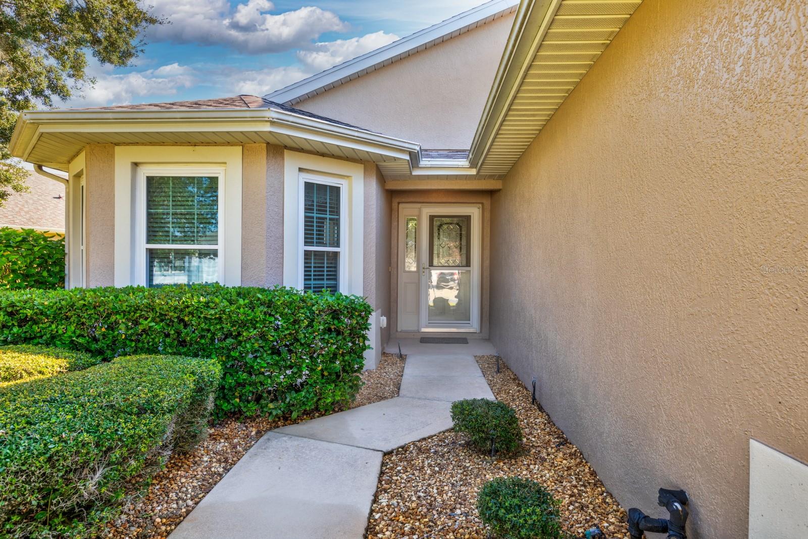 Image 2 of 20 For 5543 Aurora Drive