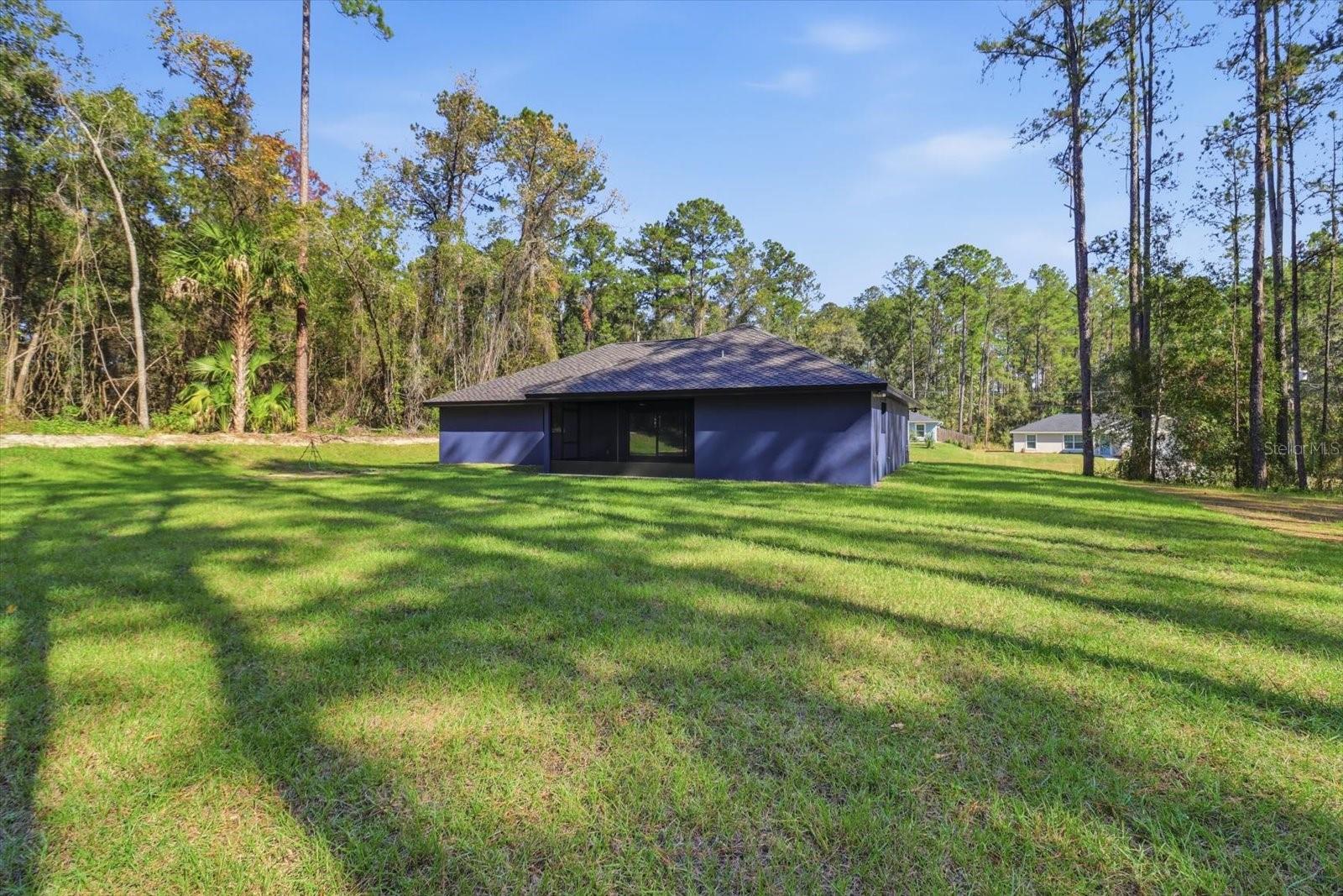 Listing photo id 30 for 9802 Athenia Drive