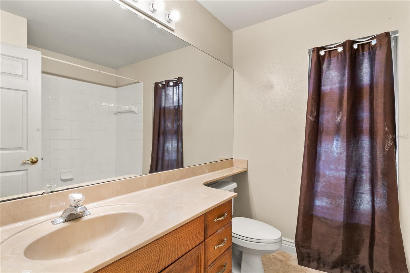 Image 21 of 28 For 1118 Crown Isle Circle