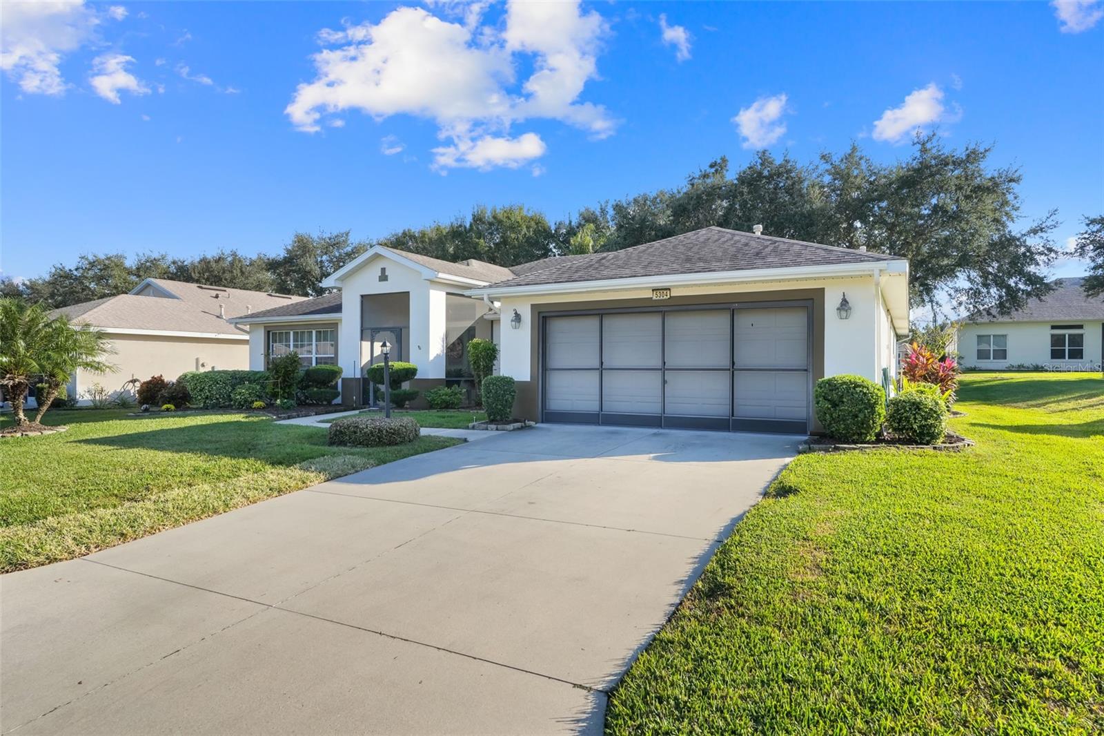 Image 34 of 49 For 5304 Fantasy Way