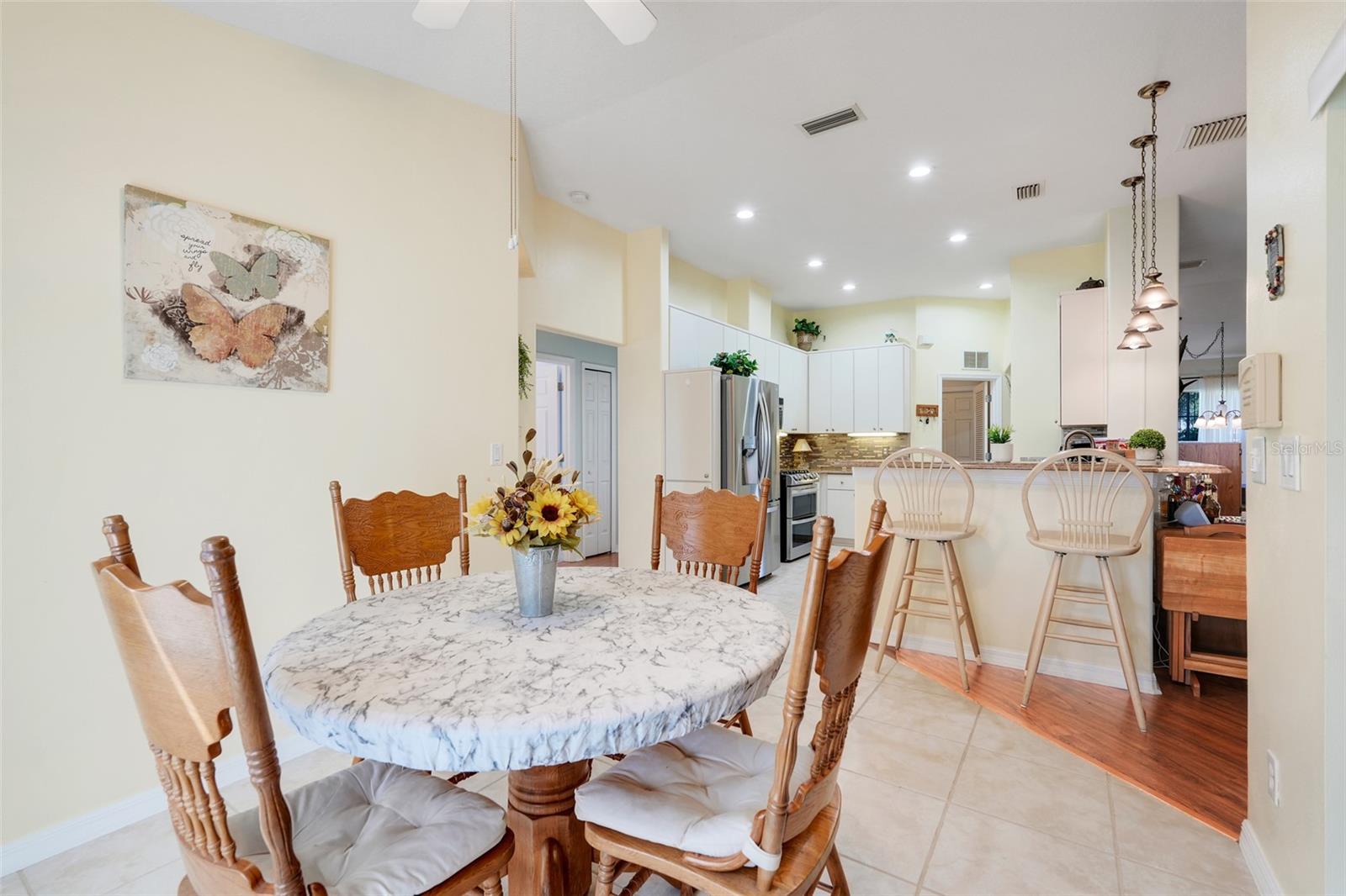 Image 5 of 49 For 5304 Fantasy Way