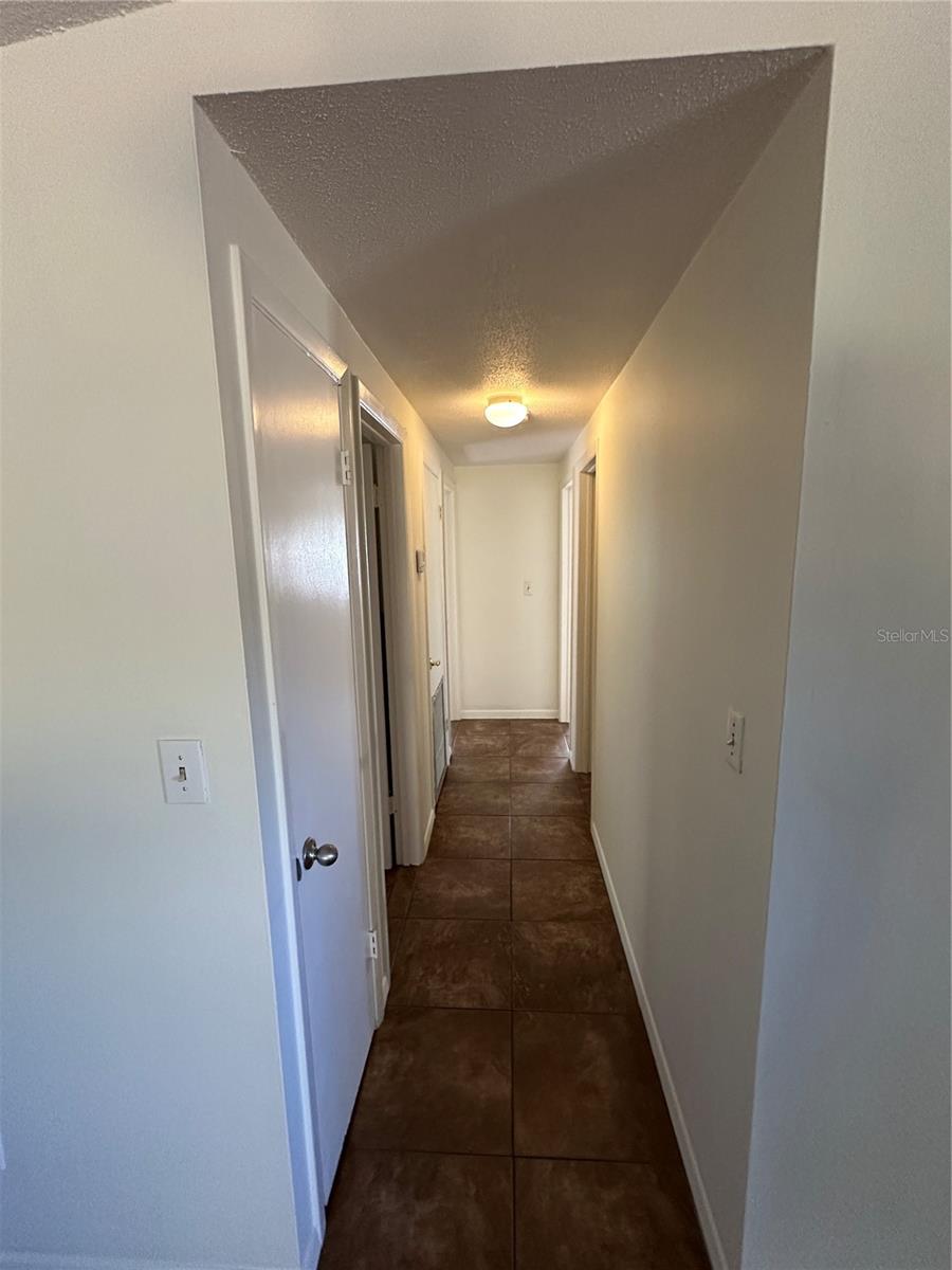 Image 9 of 15 For 22102 State Road 46