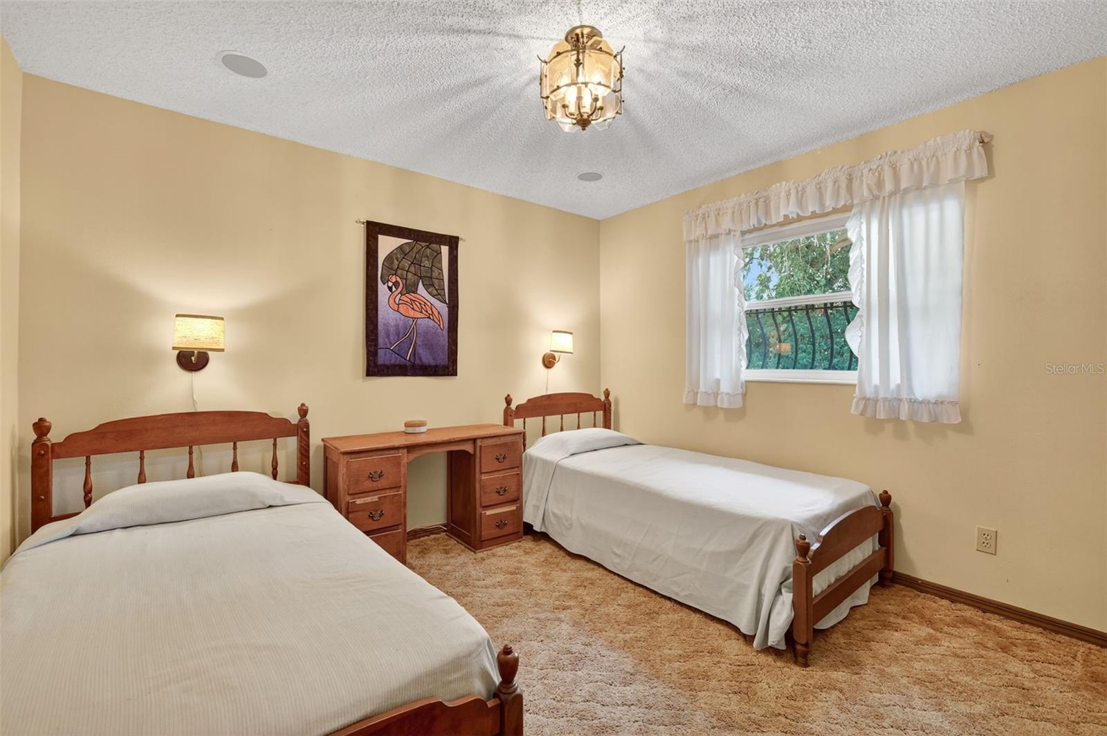 Image 29 of 47 For 32601 Lakeshore Drive