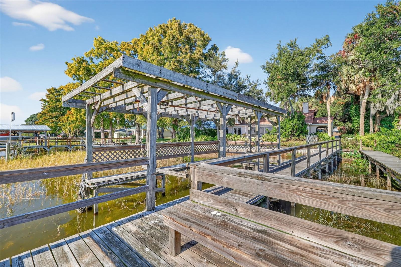 Image 38 of 47 For 32601 Lakeshore Drive