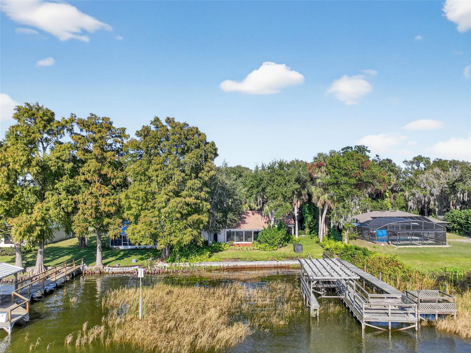 Image 39 of 47 For 32601 Lakeshore Drive