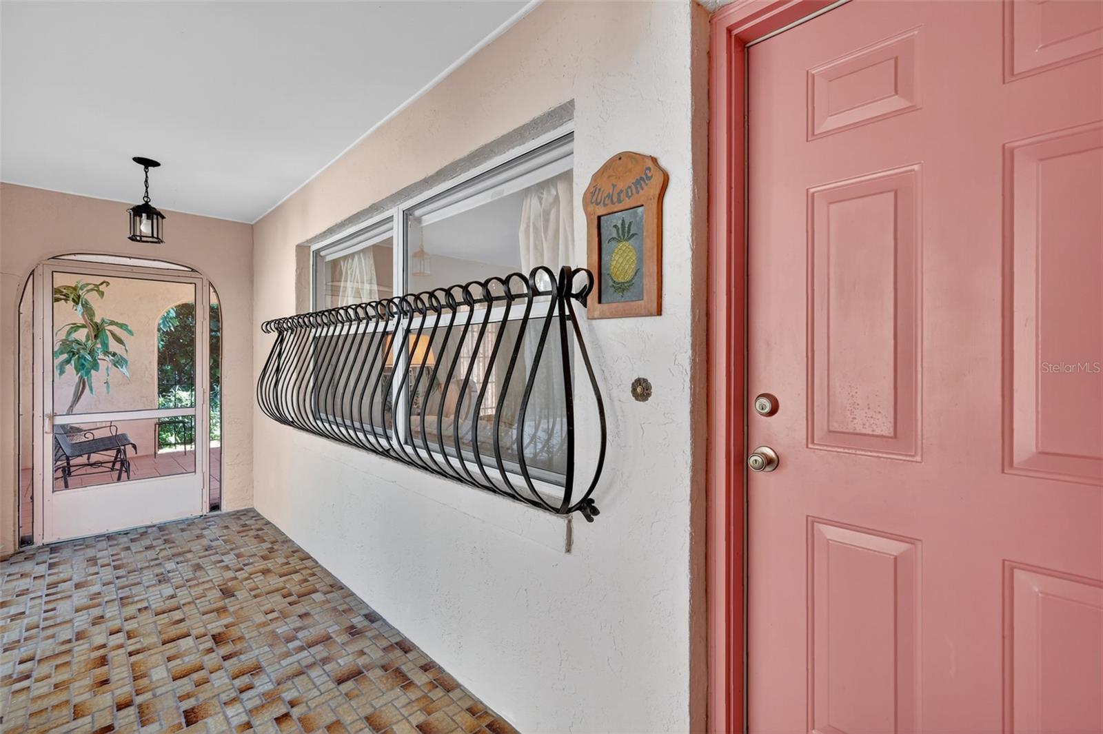 Image 6 of 47 For 32601 Lakeshore Drive