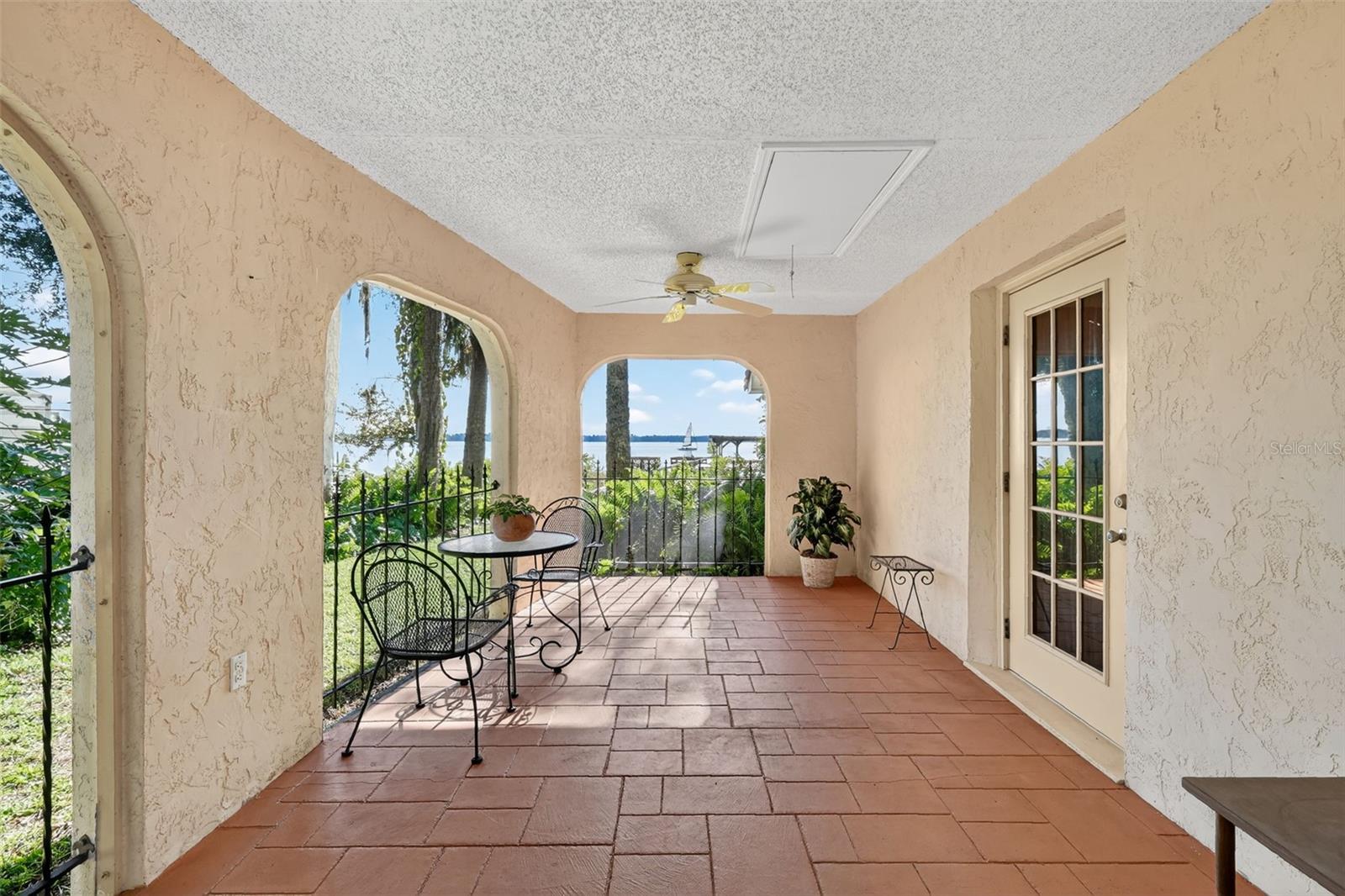 Image 7 of 47 For 32601 Lakeshore Drive