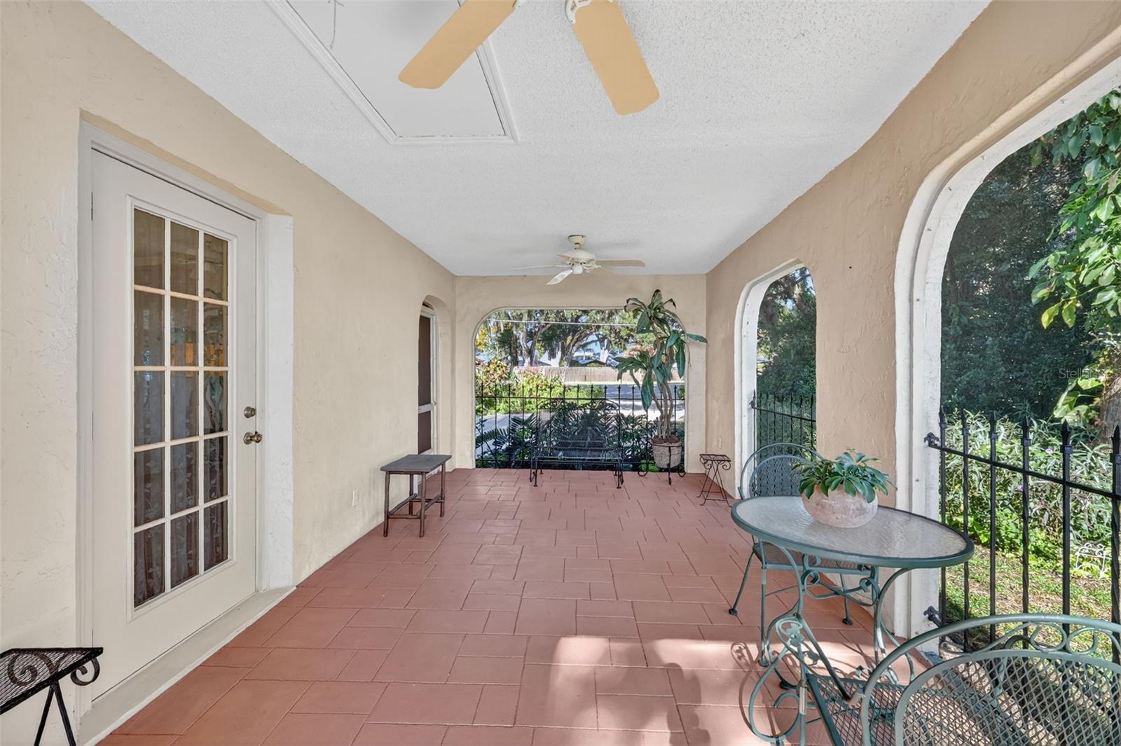 Image 8 of 47 For 32601 Lakeshore Drive