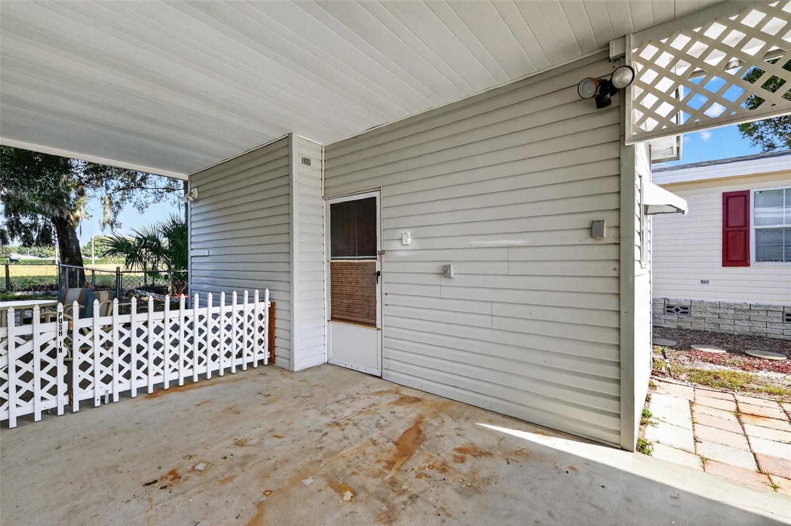 Image 24 of 34 For 3224 Manatee Road