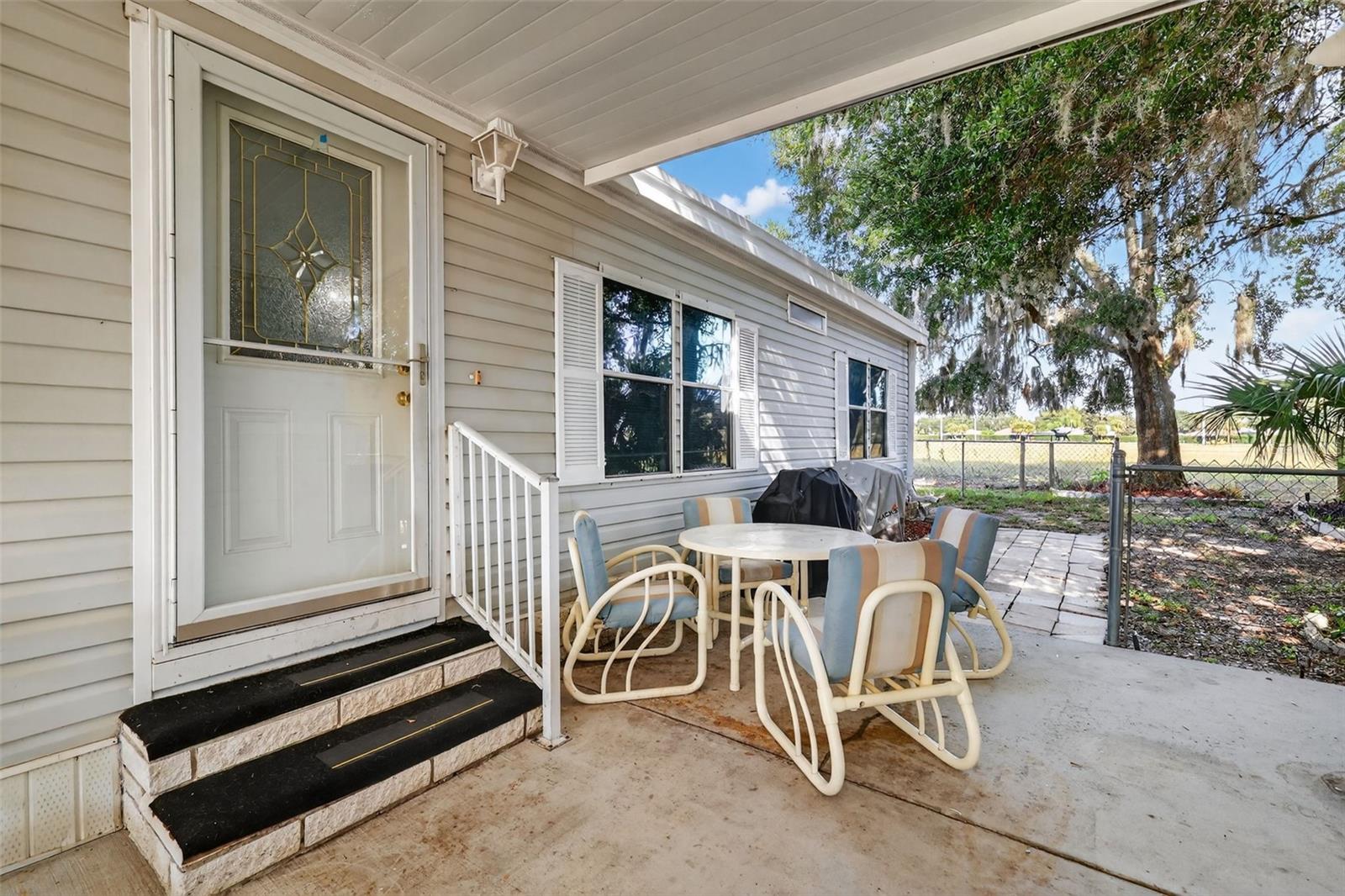 Image 3 of 34 For 3224 Manatee Road