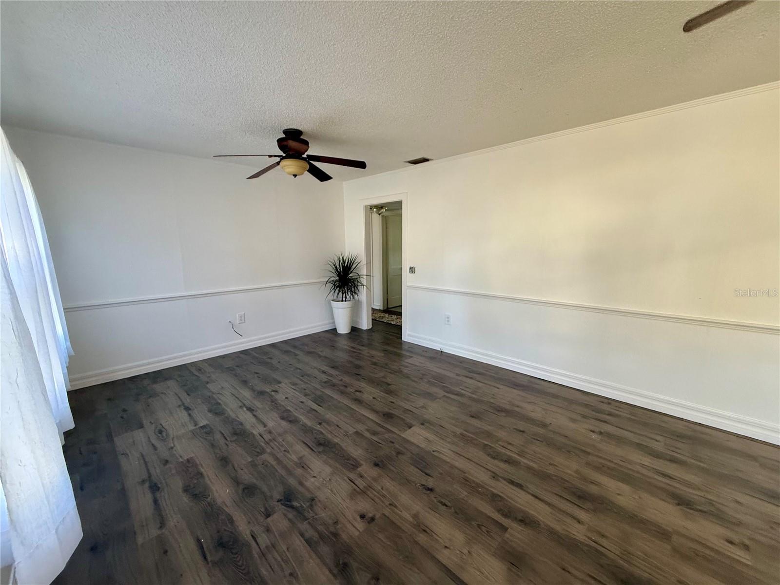 Image 11 of 44 For 708 Mission Drive